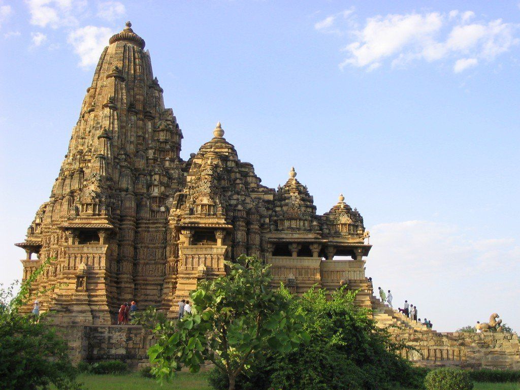 1024x768 Khajuraho: Lakshmana Temple Free Photo Download