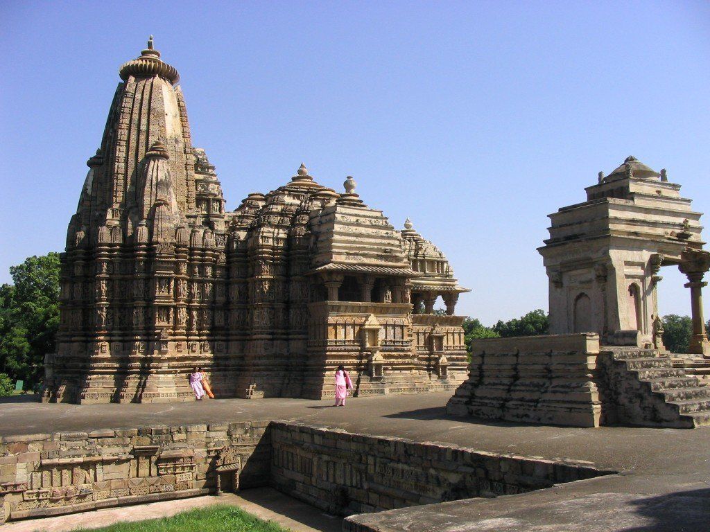 1024x768 Khajuraho: Temples and Figures Free Photo Download