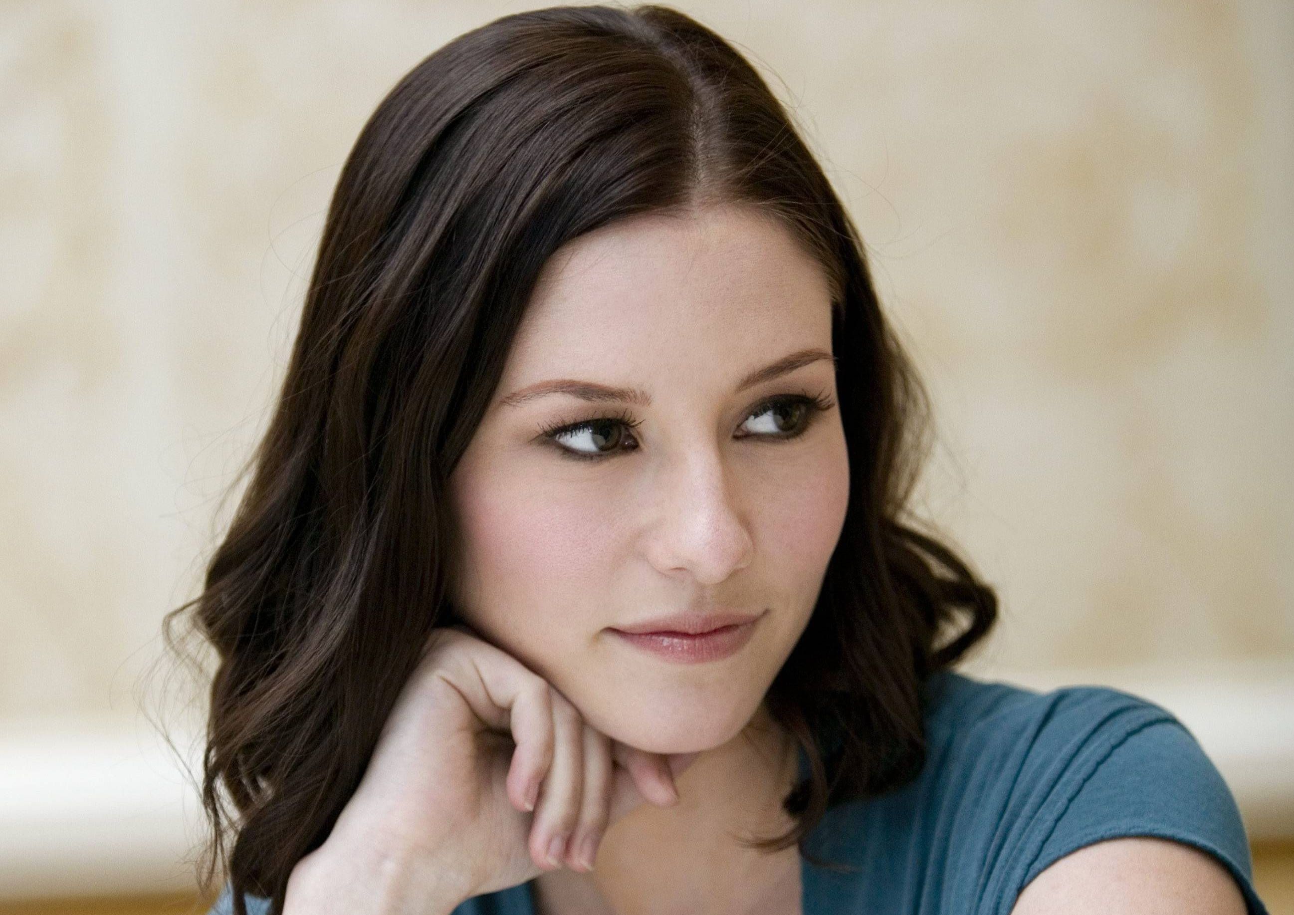 Chyler Leigh Wallpapers - Top Free Chyler Leigh Backgrounds