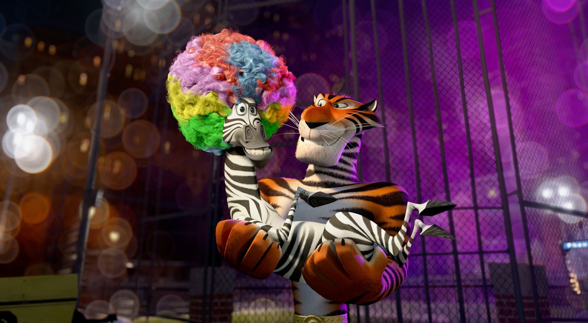 2000x1098 New Colorful Photo From Madagascar 3: Europe's Most Wanted