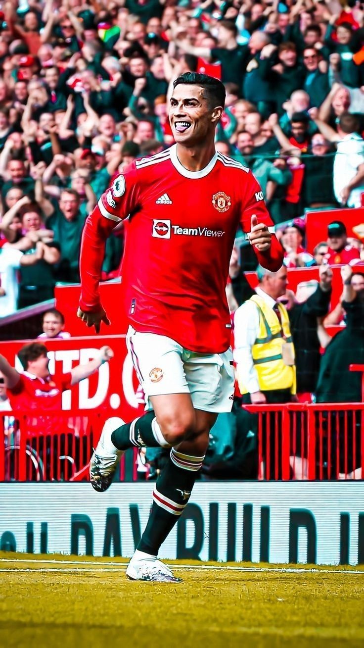 736x1309 Cristiano. Cristiano ronaldo, Manchester united, Ronaldo