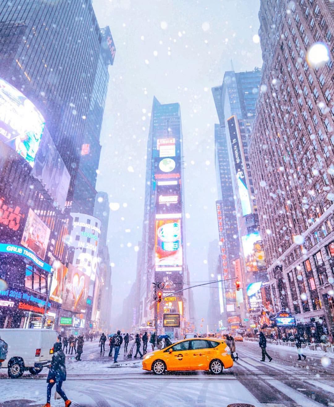 1080x1316 New York Snow Wallpaper