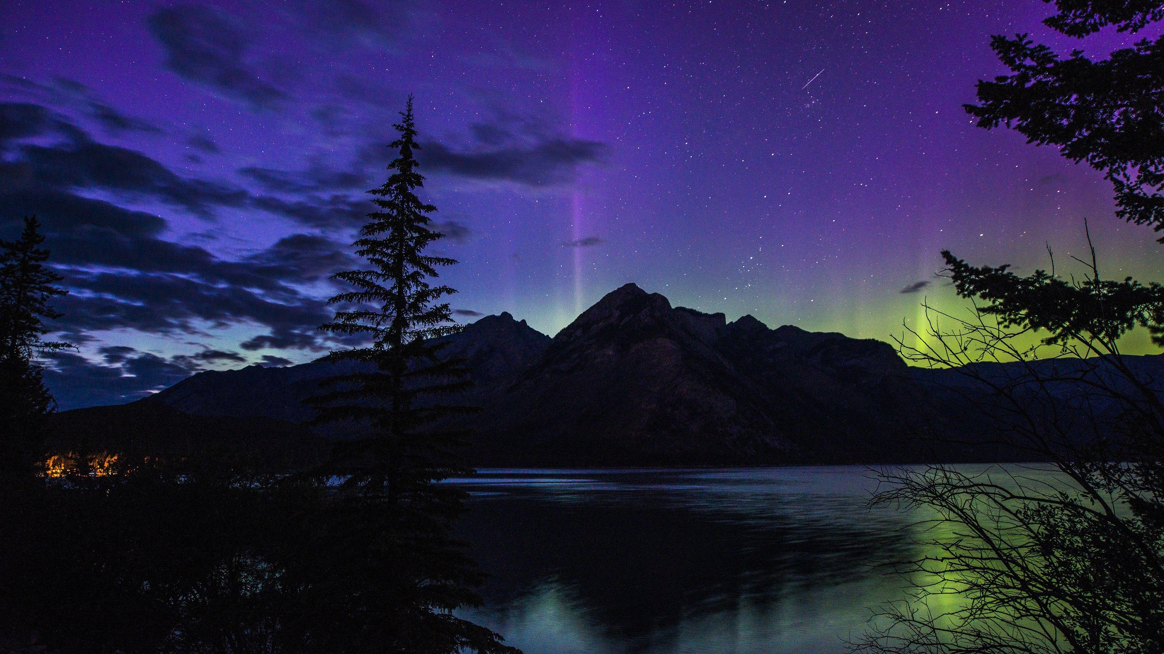 3840x2160 4K Aurora Wallpaper