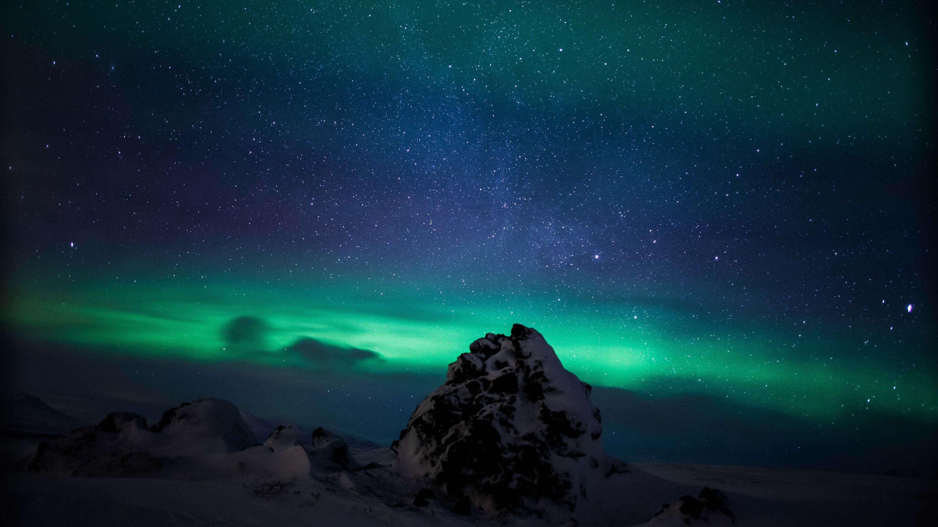 3840x2160 Northern Lights Iceland Aurora Borealis Wallpaper. HD Wallpaper