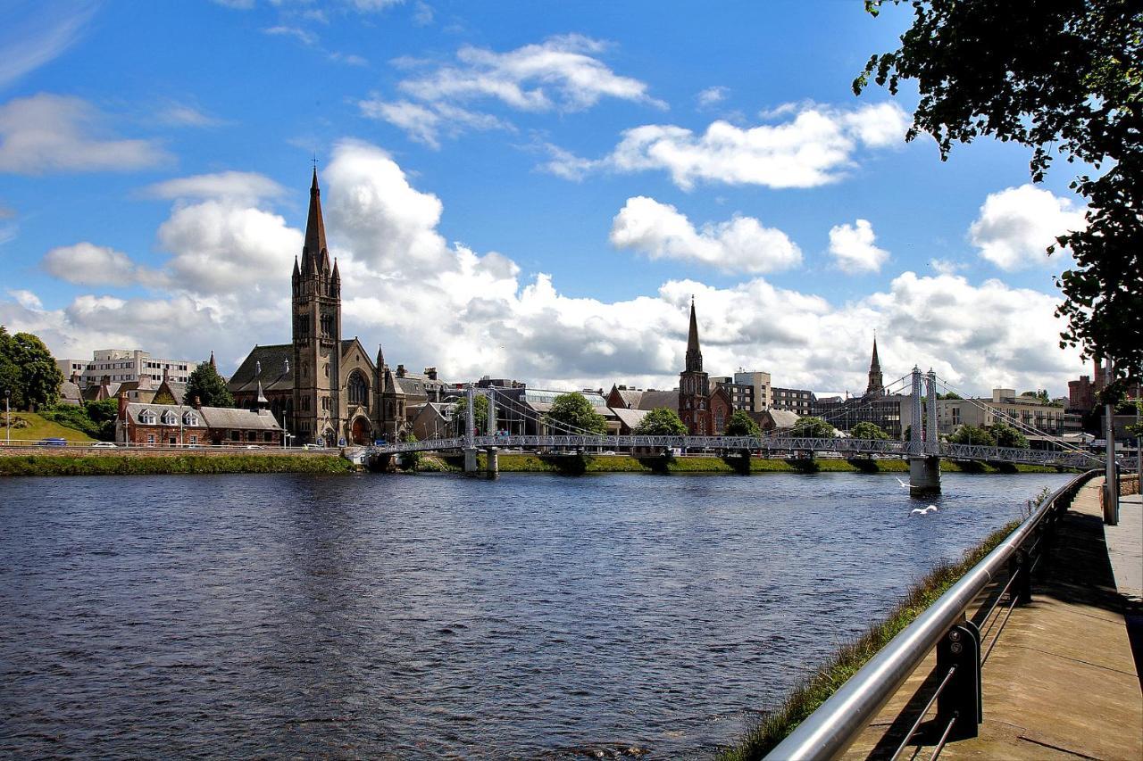 Inverness Wallpapers - Top Free Inverness Backgrounds - WallpaperAccess