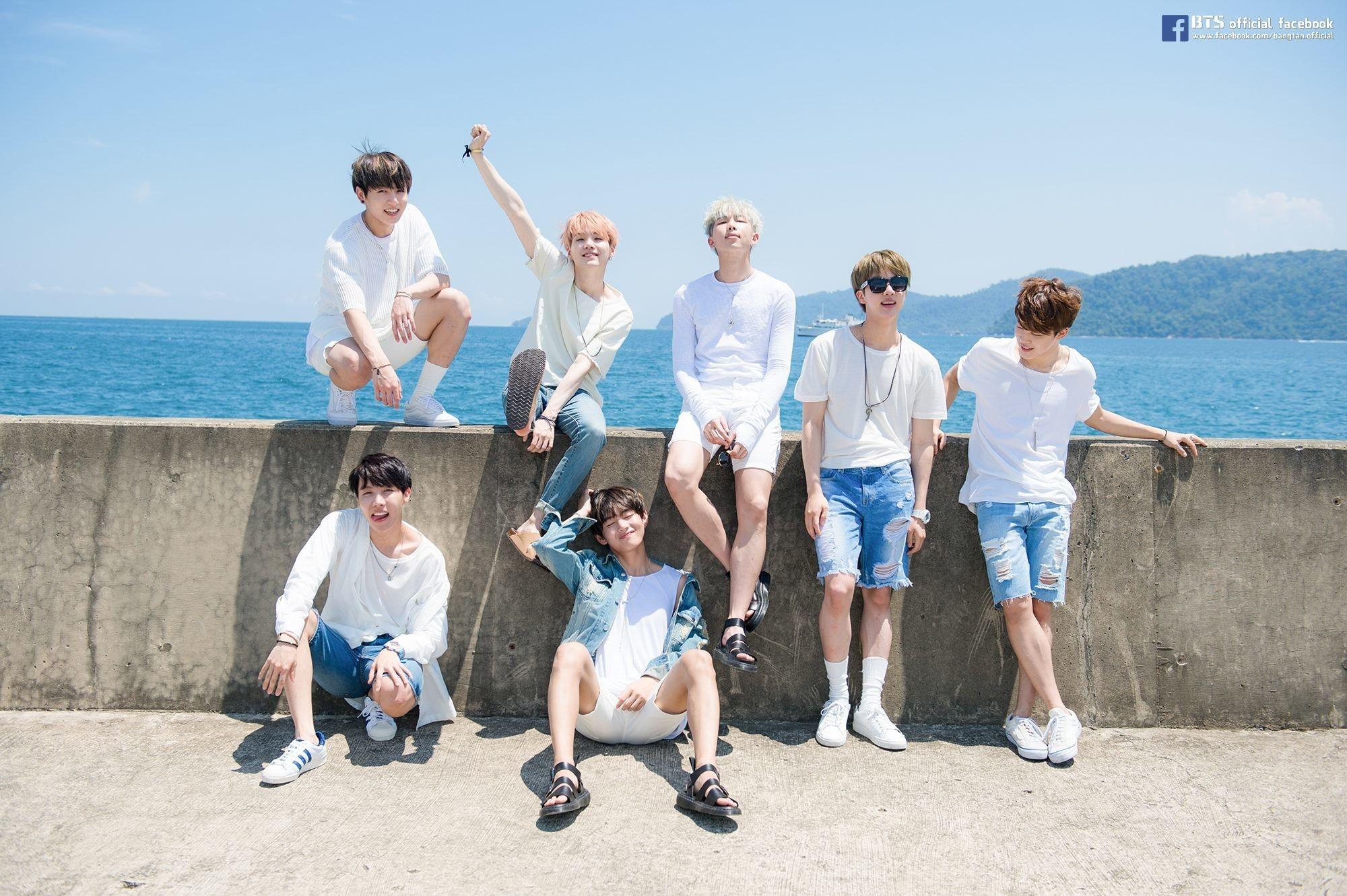 Bts Computer Wallpapers Top Free Bts Computer Backgrounds Wallpaperaccess