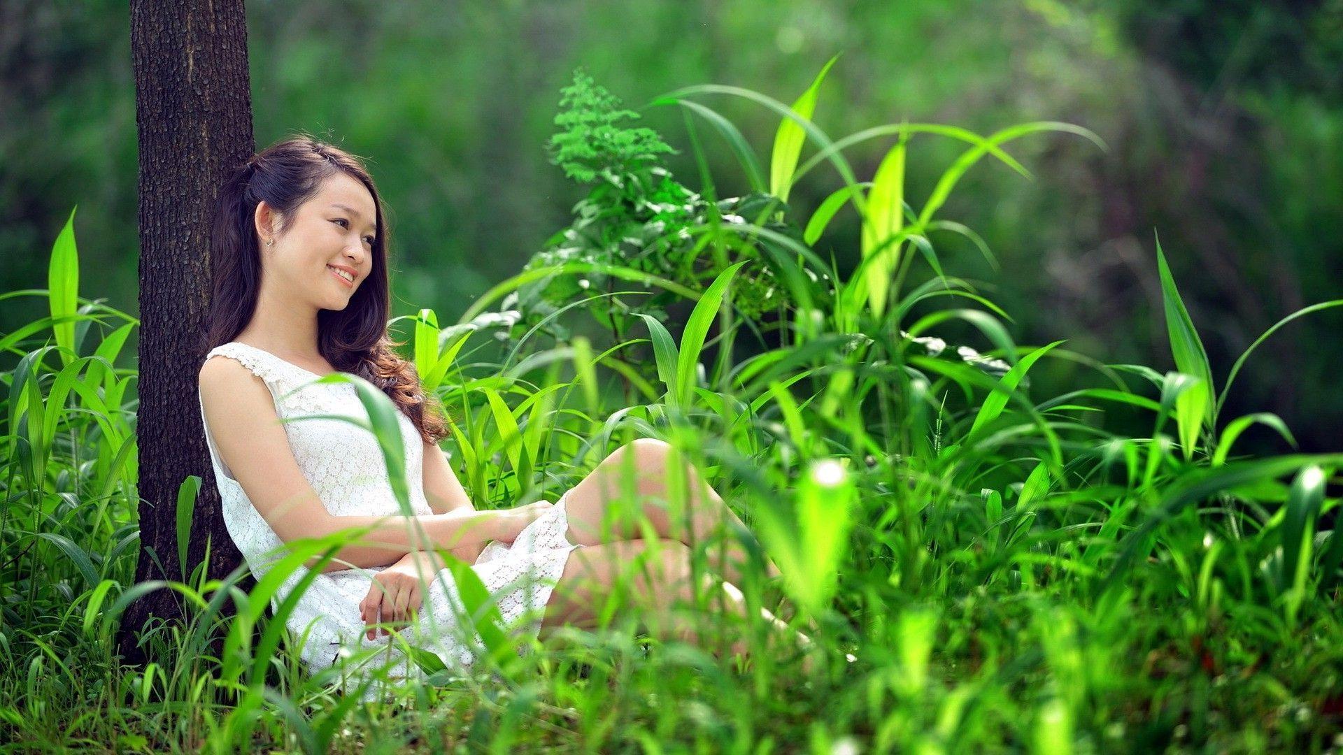 1920x1080 Asian girl in the grass HD desktop wallpaper : Widescreen : High