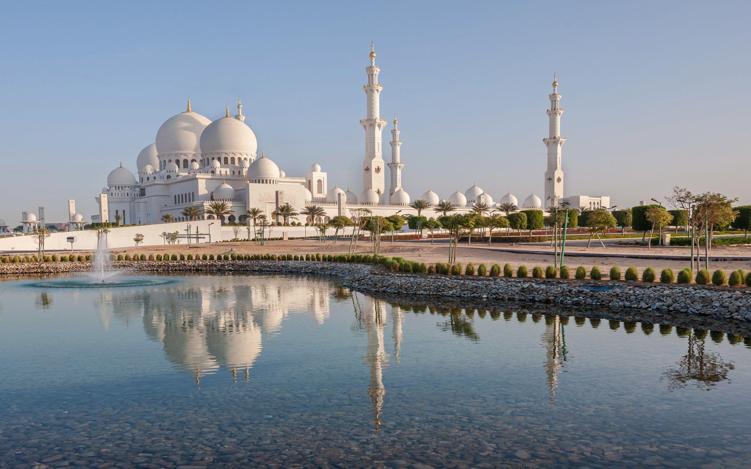 2560x1600 Sheikh Zayed Grand Mosque Wallpaper