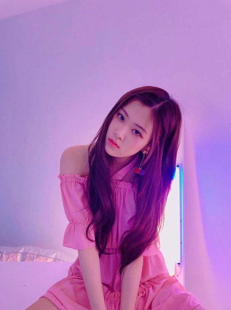 805x1079 BLACKPINK ROSE. вℓα¢кριик. Blackpink, Rose park, Rose wallpaper