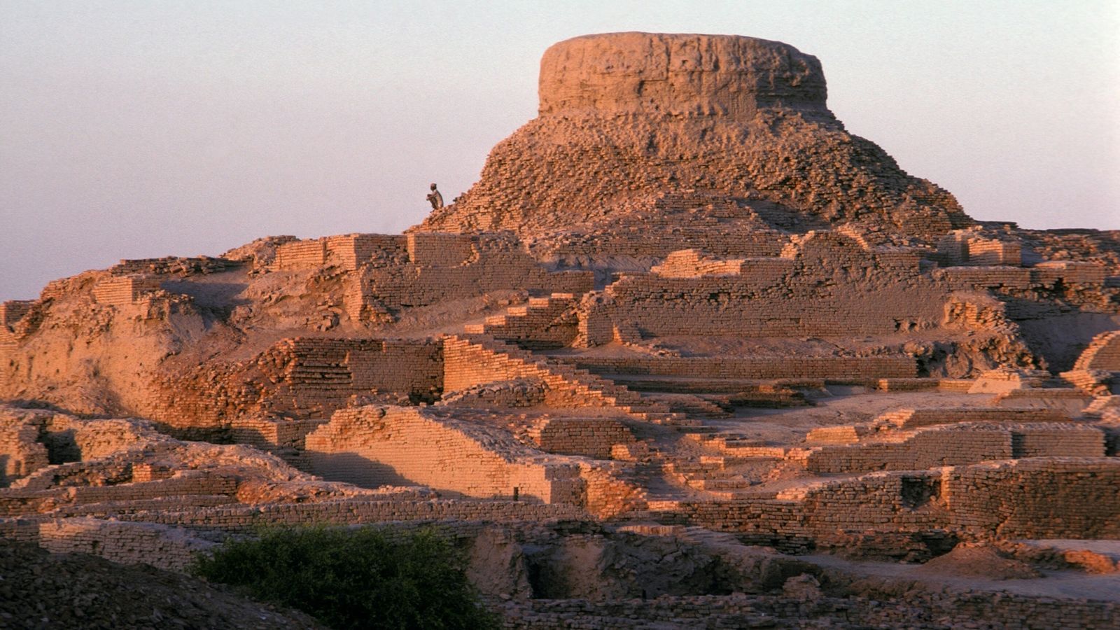 1600x900 These 5 cities vanished without a trace. We're finally learning their stories
