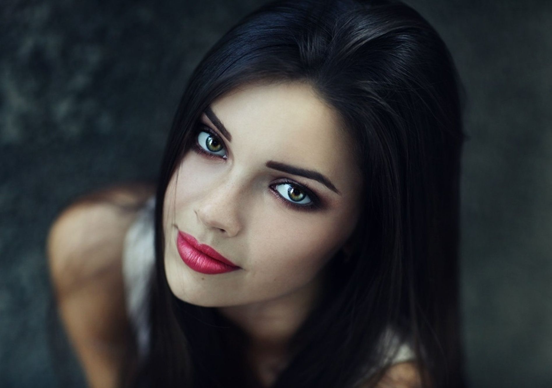1894x1334 Girl Model Face Makeup Wallpaper 59931 1894x1334px