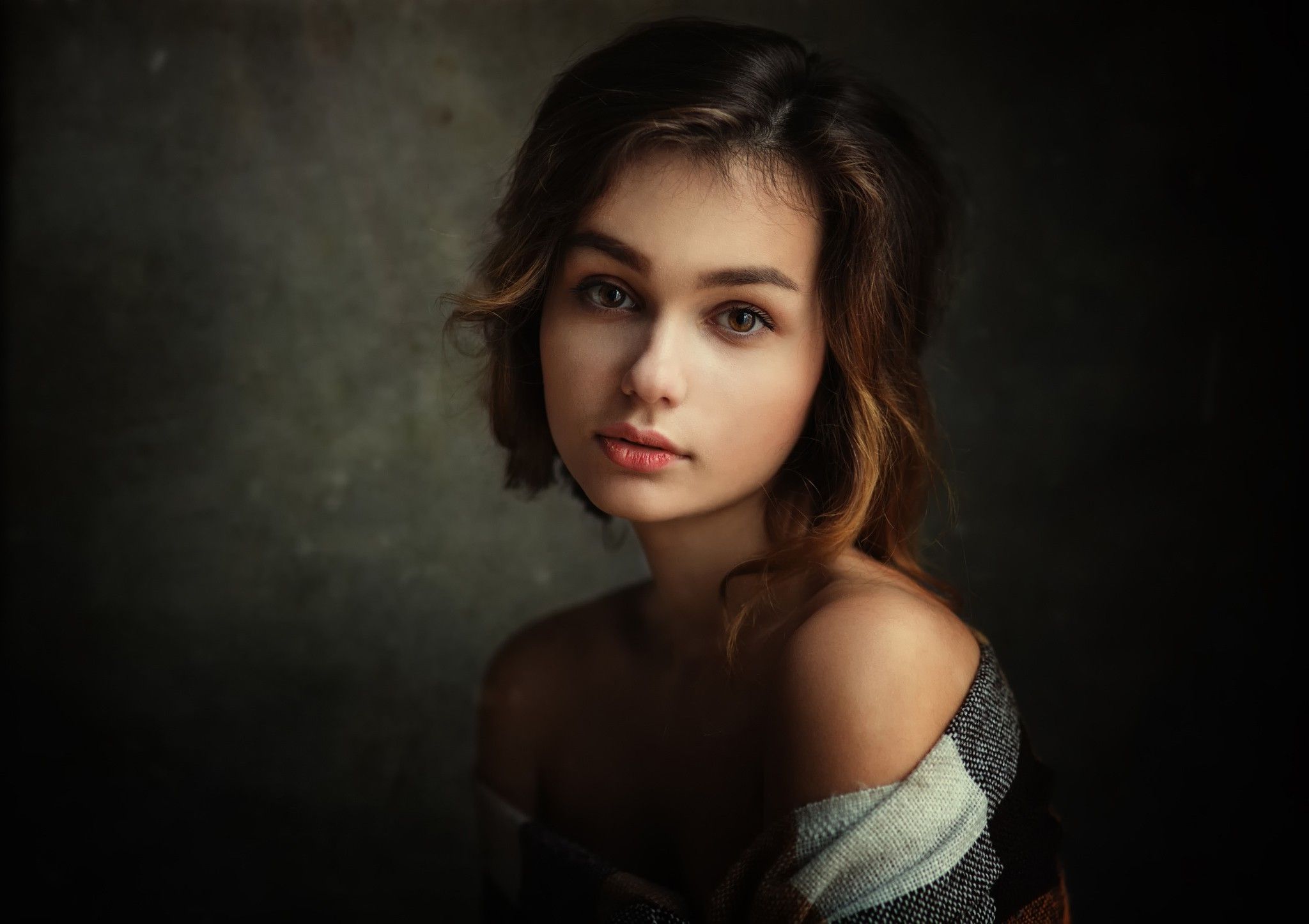 2048x1446 portrait, Women, Face, Model Wallpaper HD / Desktop and Mobile Background