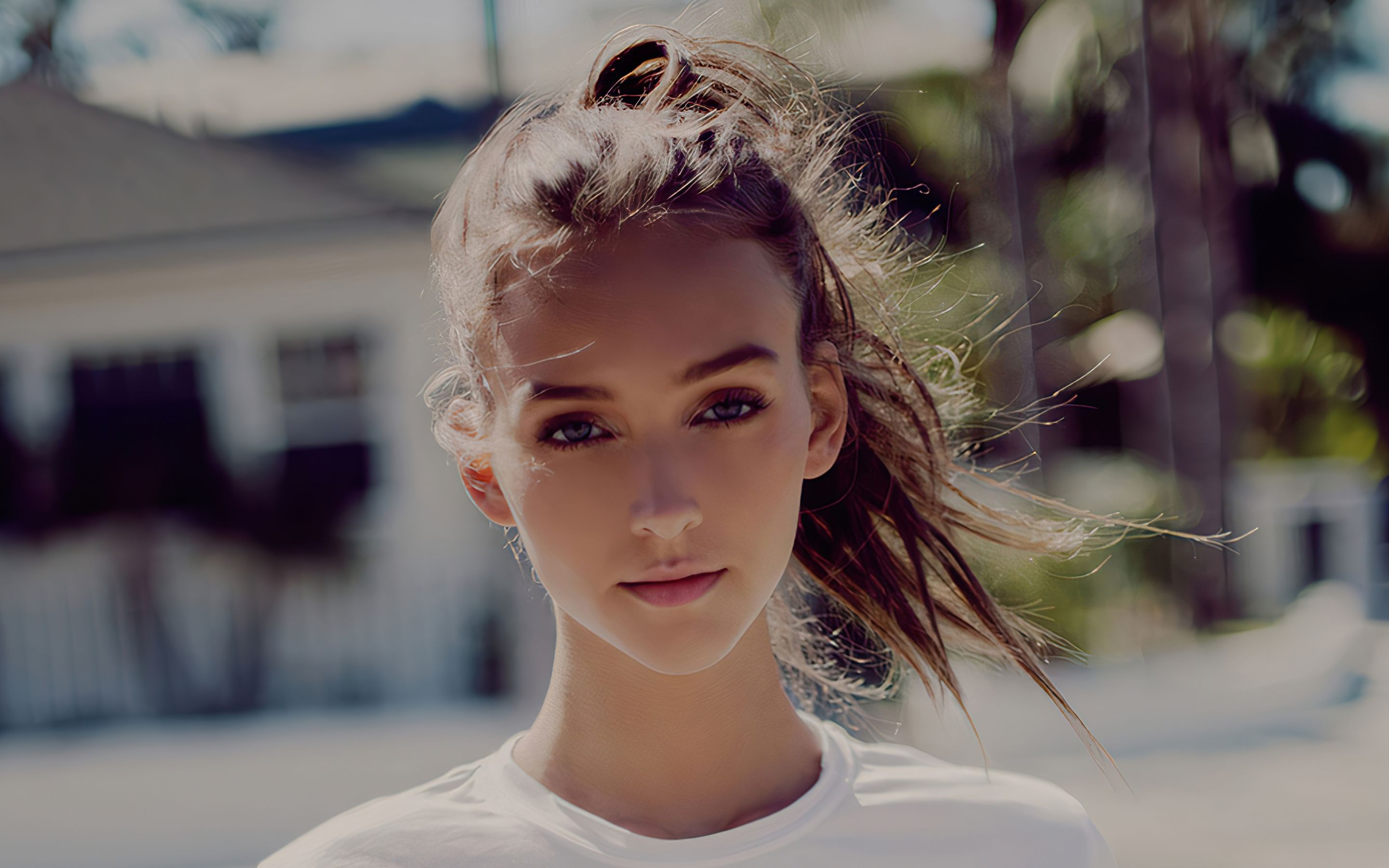2880x1800 Rachel Cook In City Macbook Pro Retina HD 4k Wallpaper, Image, Background, Photo and Picture