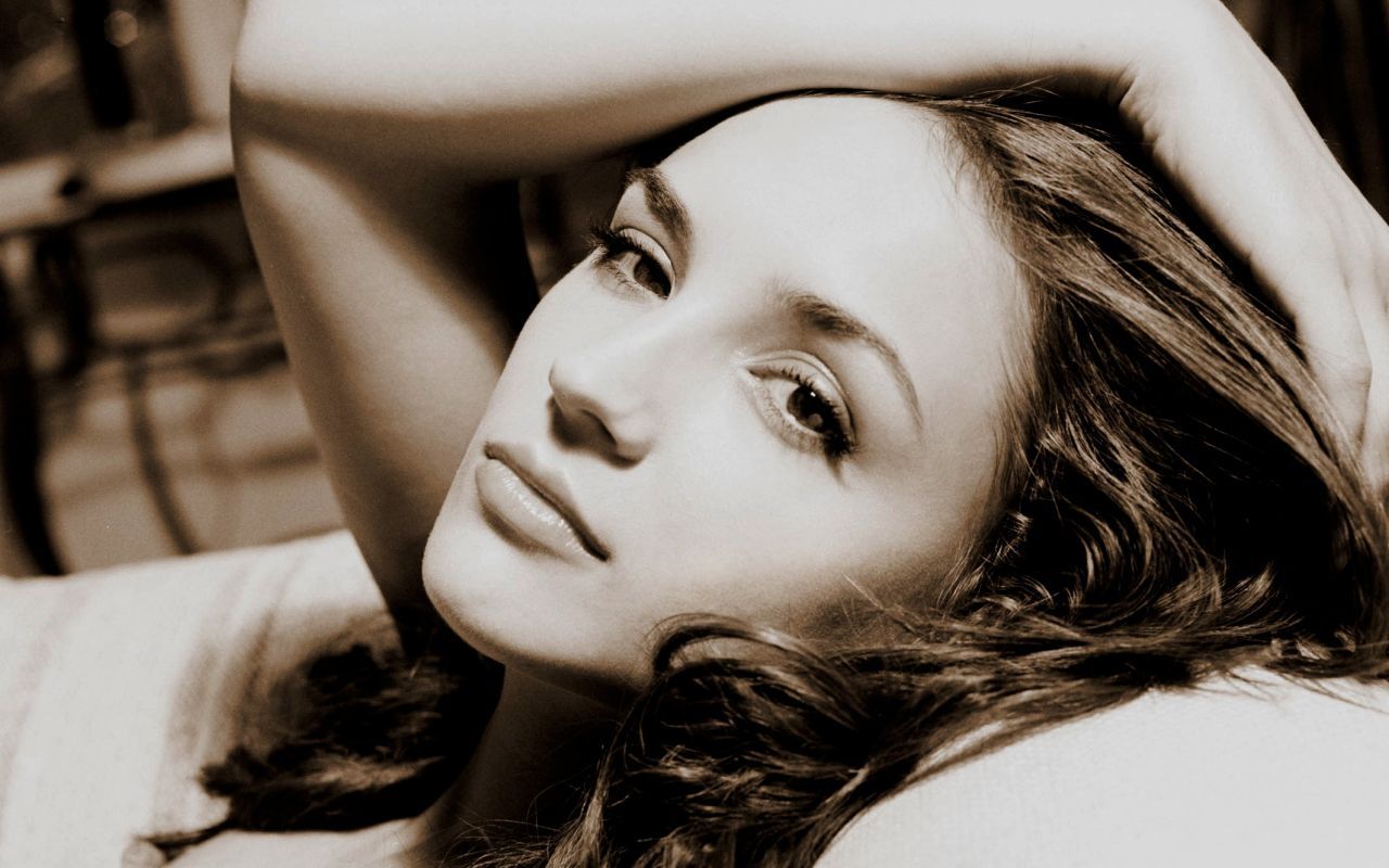 1280x800 Rachael Leigh Cook