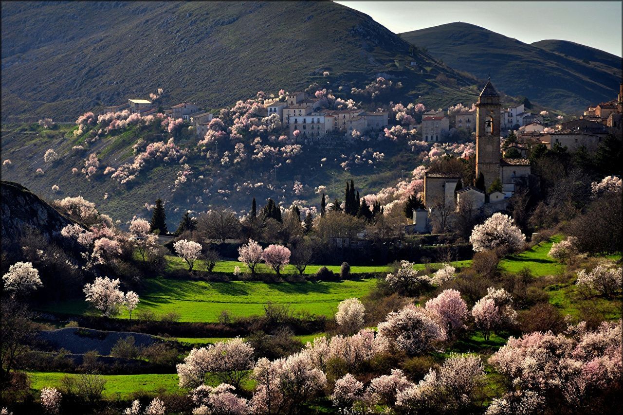1280x853 Image Church Italy Village Santo Stefano di Sessanio, Abruzzo Spring