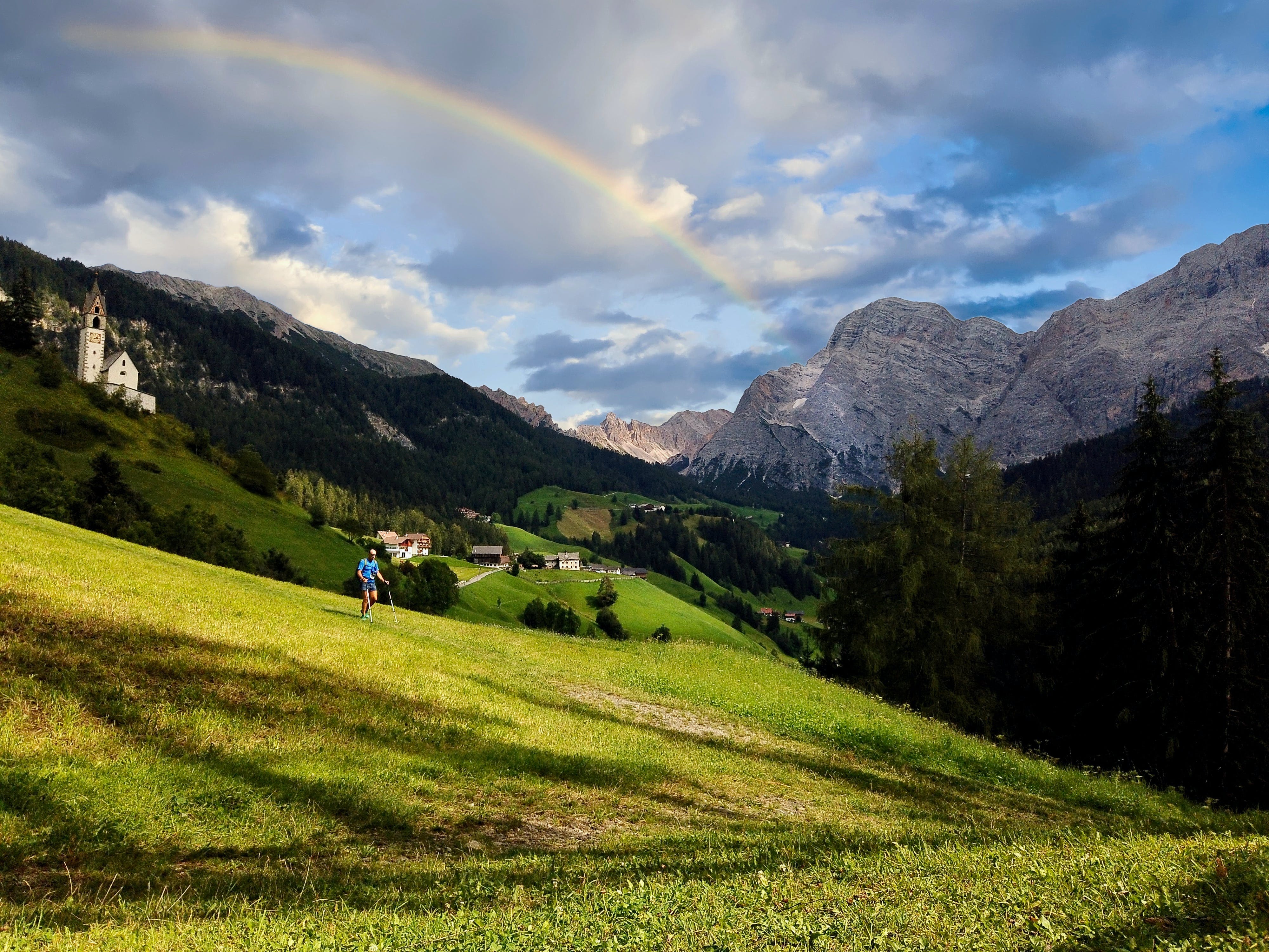 4000x3000 Free of adult, adventure, dolomiten, dolomites, fall picture, fashion, girl, hike, hiking, landscape image, man, mountain, mountainrange, outdoors, people, portrait, snow, south tyrol, sunset, travel photo, wallpaper, winter, woman