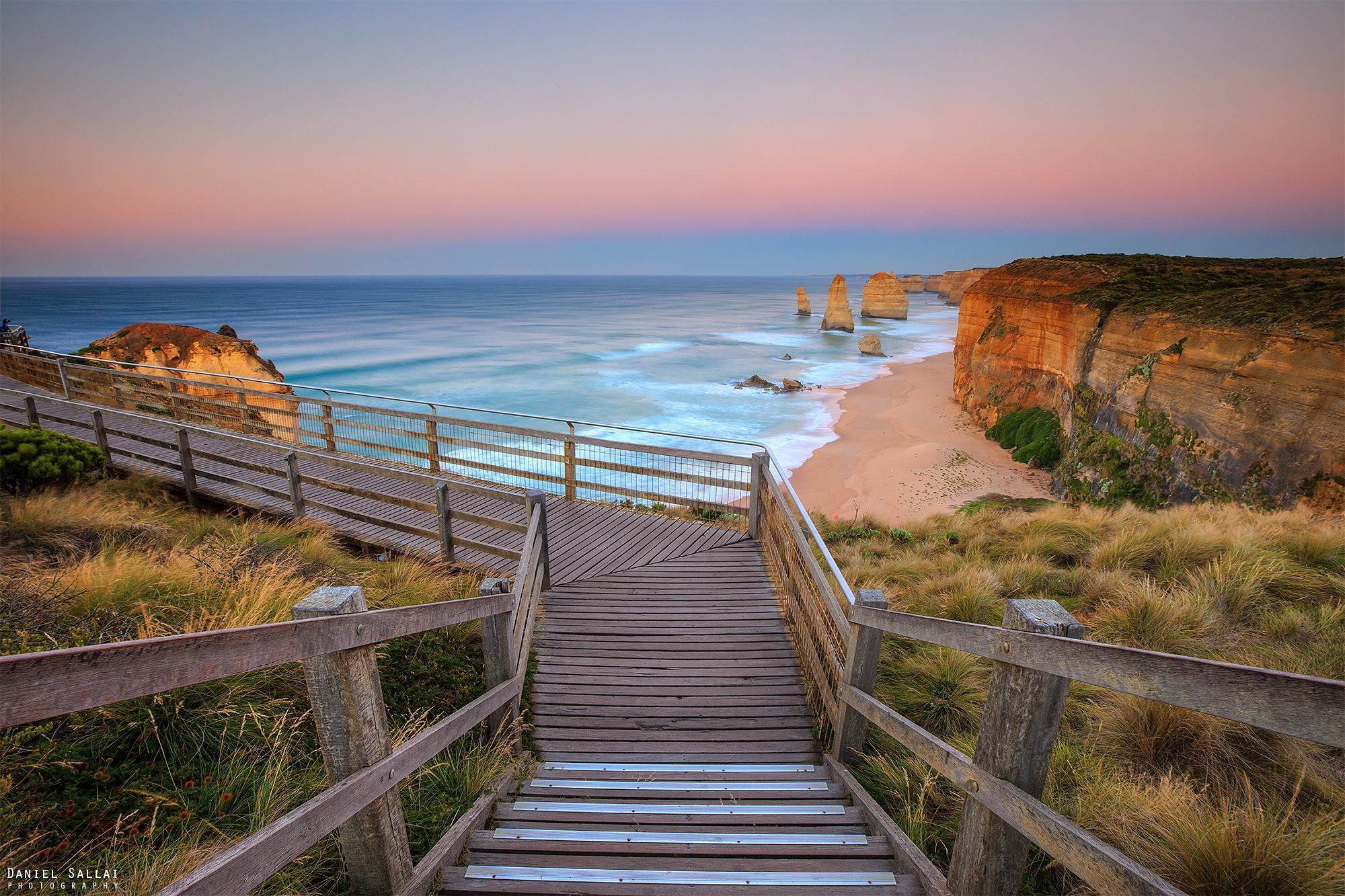 2000x1333 Twelve Apostles in Australia