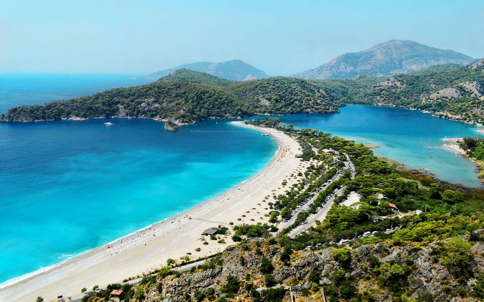 1600x1000 Oludeniz Beach / Turquoise Coast / Turkey // World Beach Guide