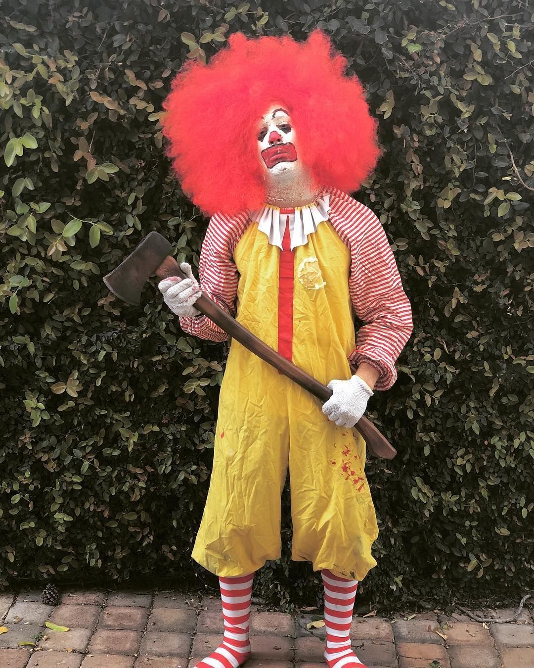 1080x1350 Ronald McDonald wielder of the axe clown with the afro