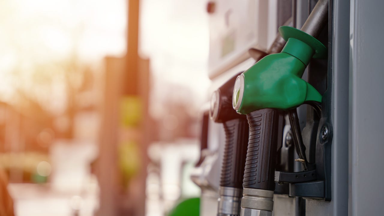 1280x720 Tips For Using Gas Credit Cards Wisely