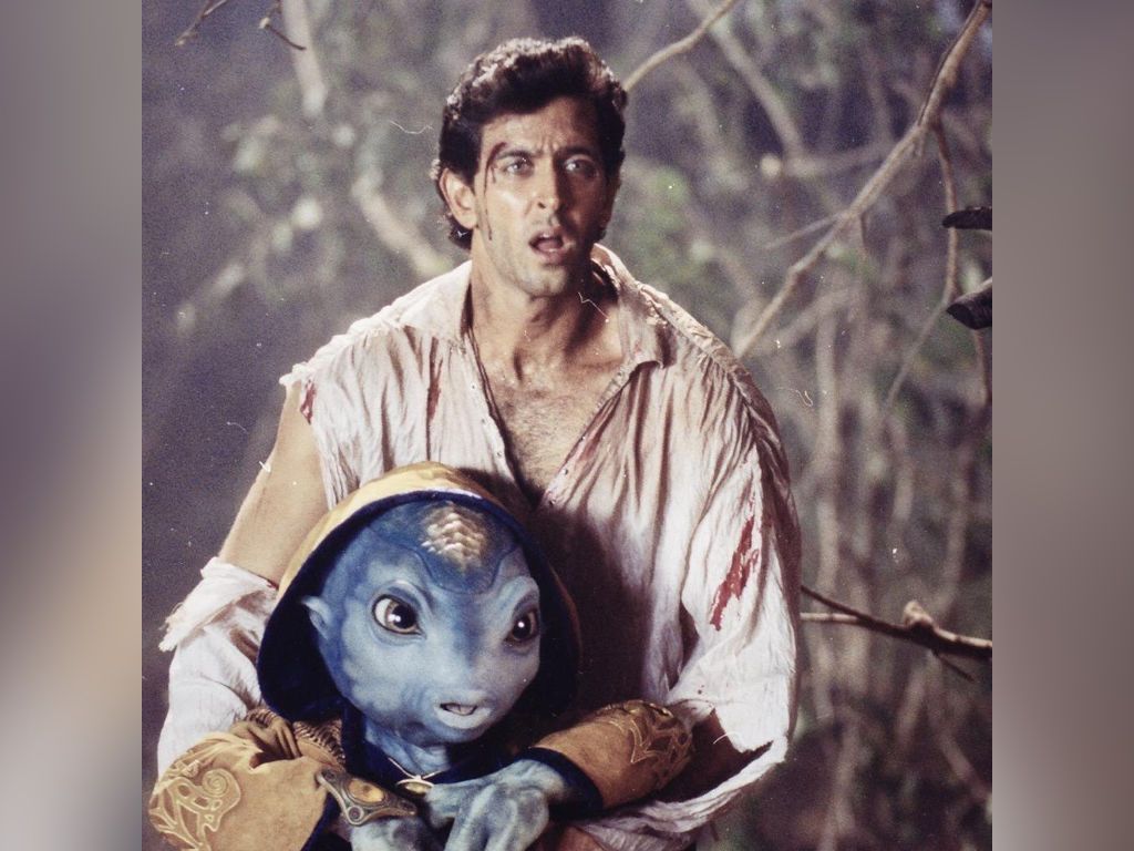 1024x768 Hrithik Roshan wishes Jadoo a happy birthday. News & Features