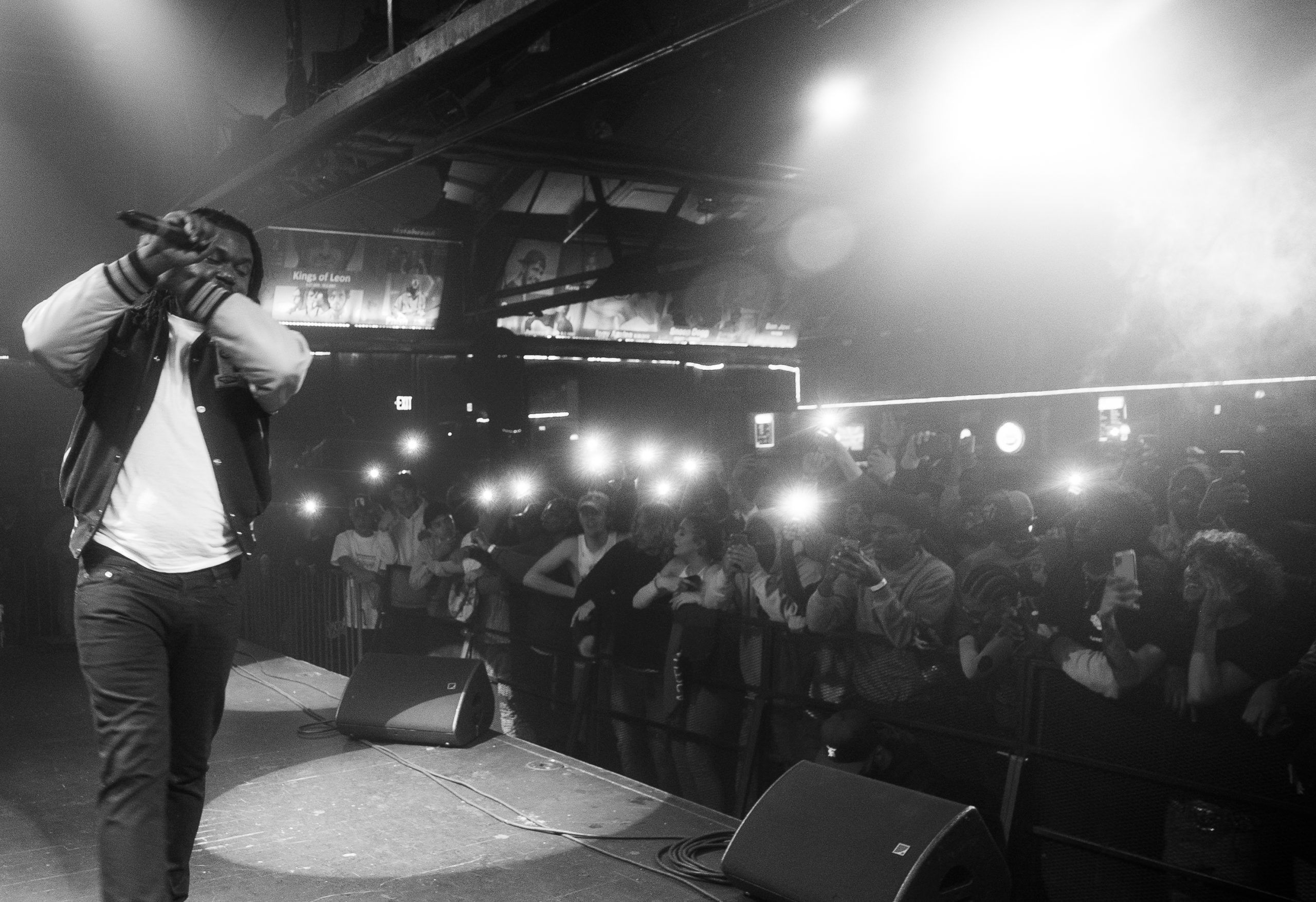 2560x1755 Lucki