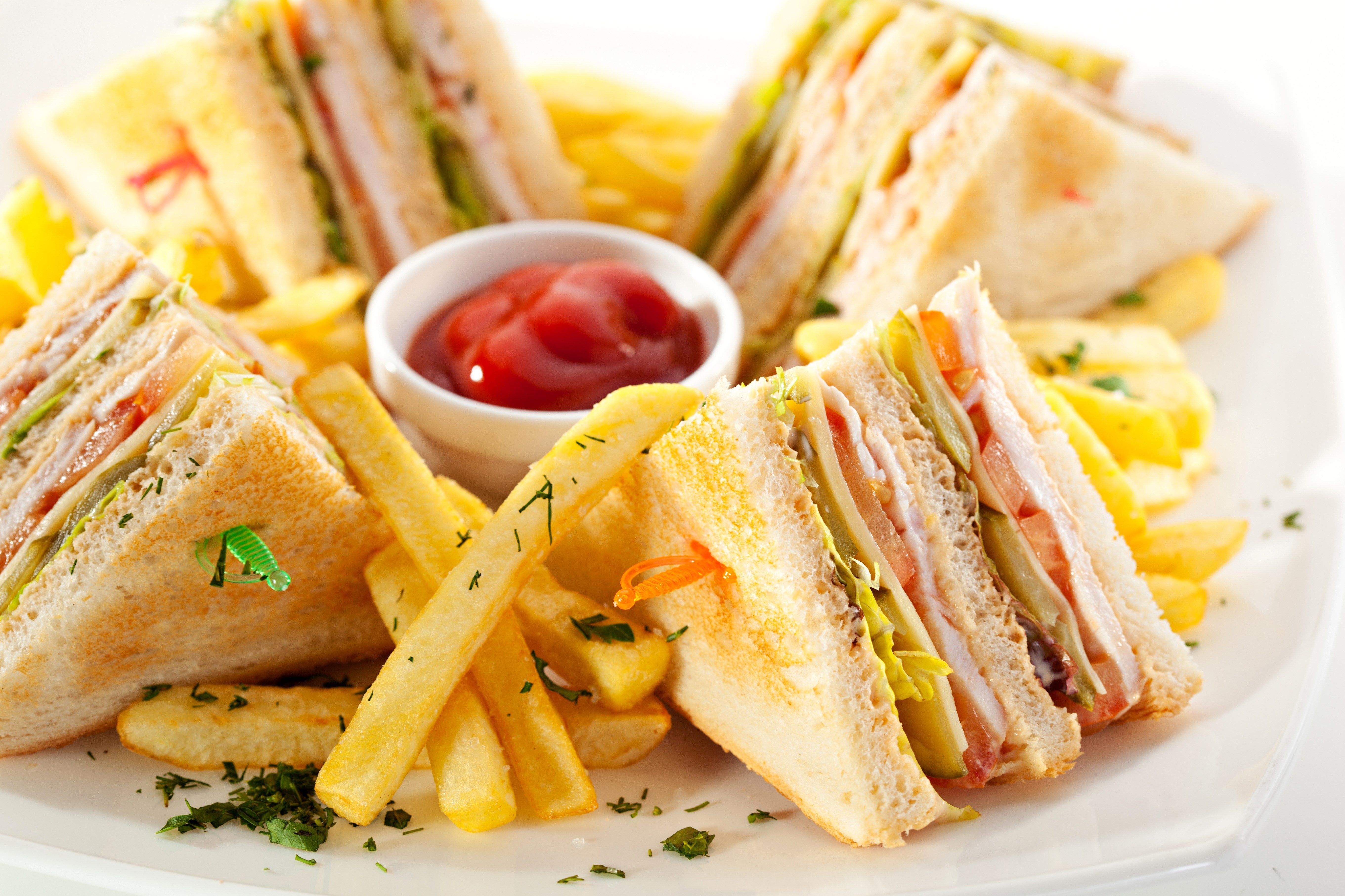 5442x3628 Club Sandwich Wallpaper