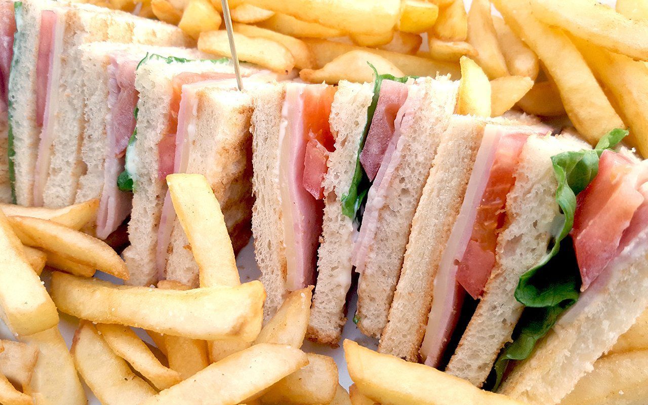 1280x800 CLUB SANDWICH Menu's Family Restaurant in Hemet, CA