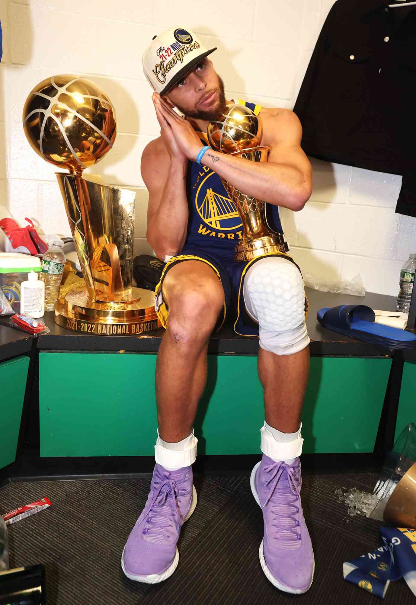 1378x2000 The Best Photo from Stephen Curry and the Warriors' 2022 NBA Finals Win