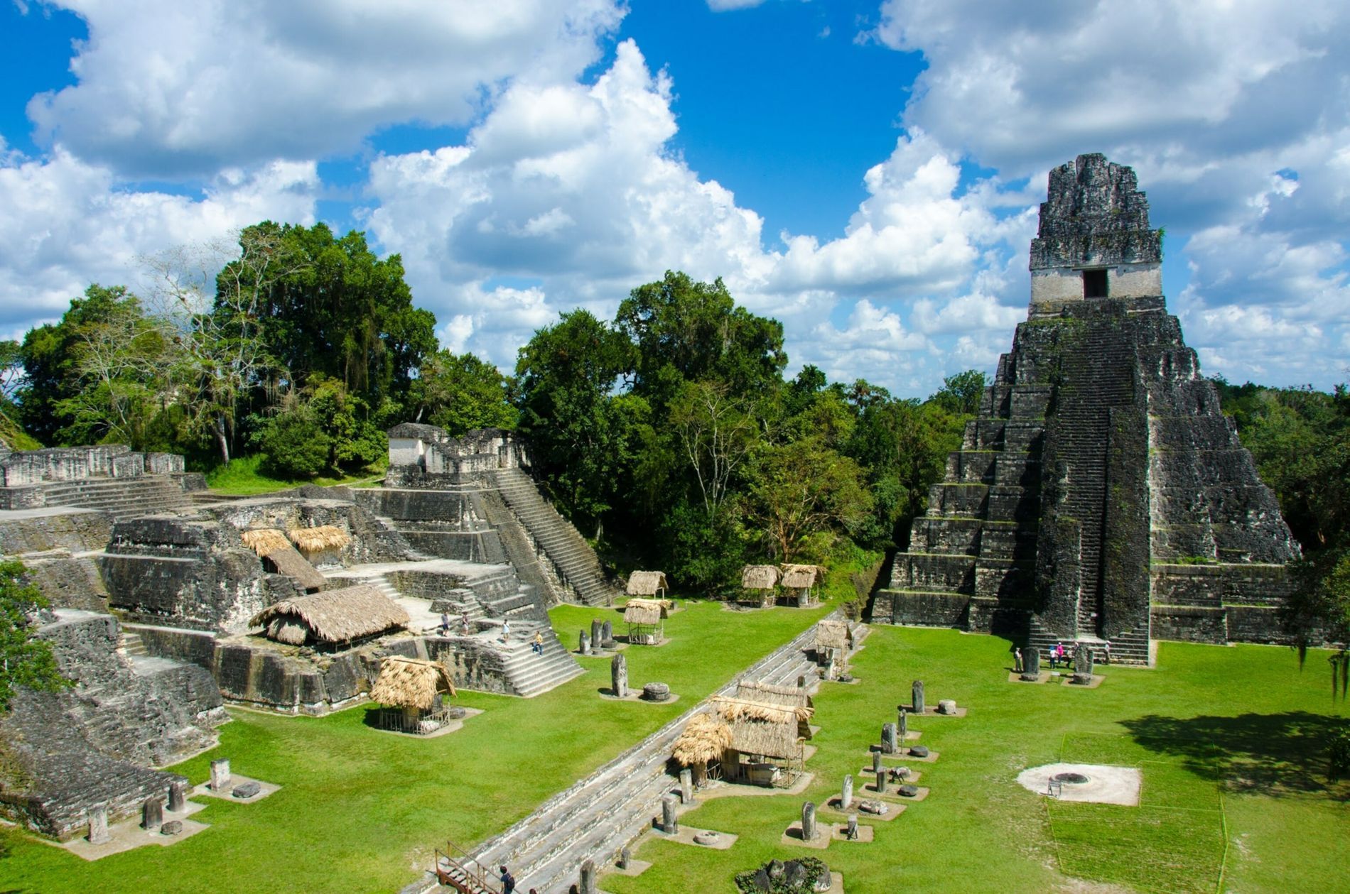 1900x1259 Archaeologists discover mysterious monument hidden in plain sight