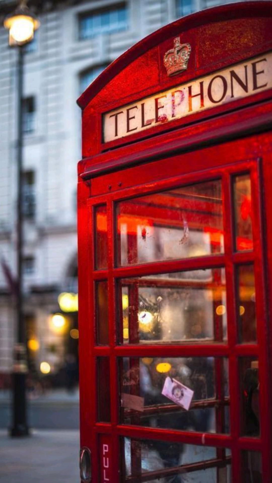 1080x1920 I tuoi Pin. Christmas lights wallpaper, London phone booth, London wallpaper