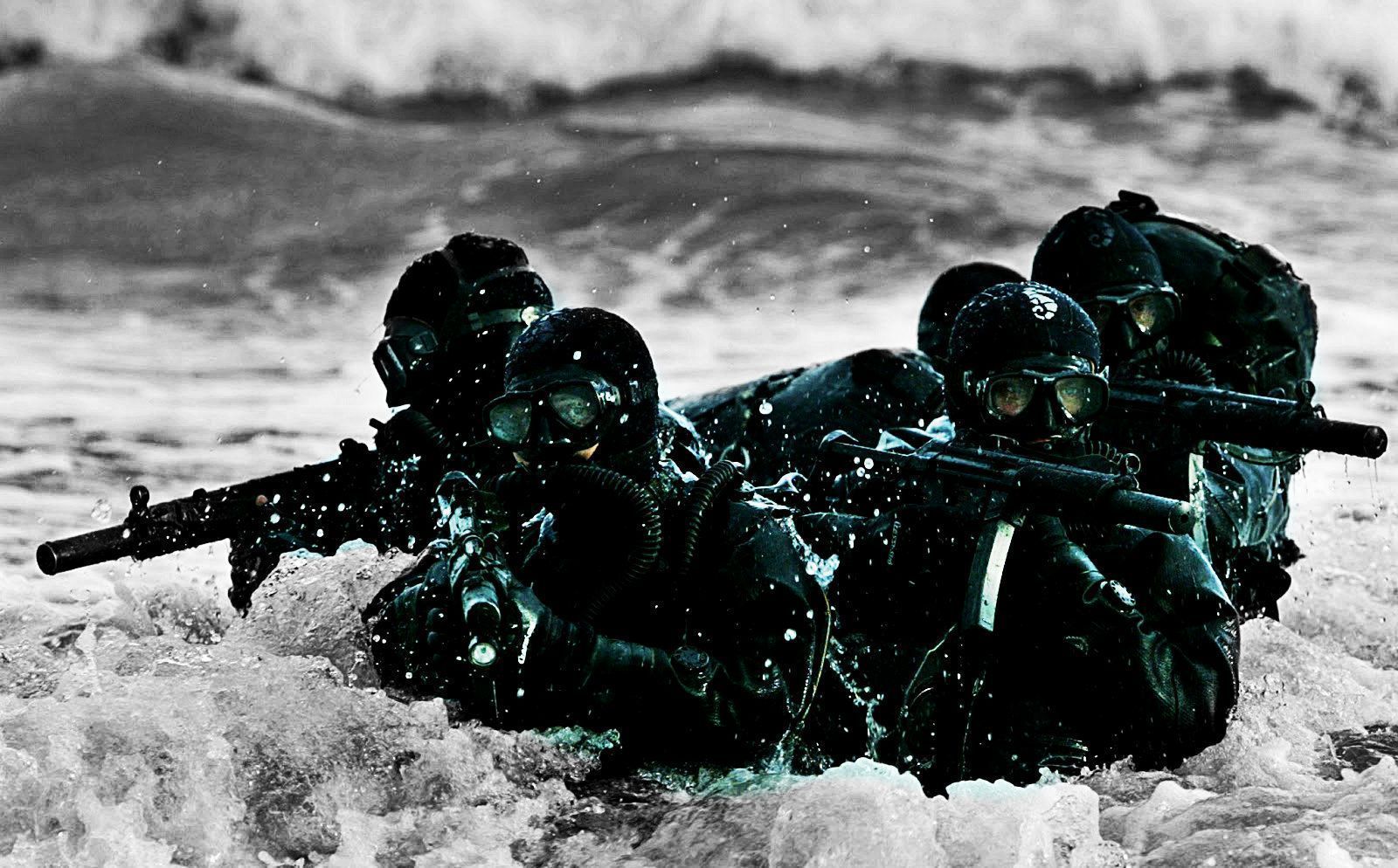 1600x994 Marcos Commando Wallpaper