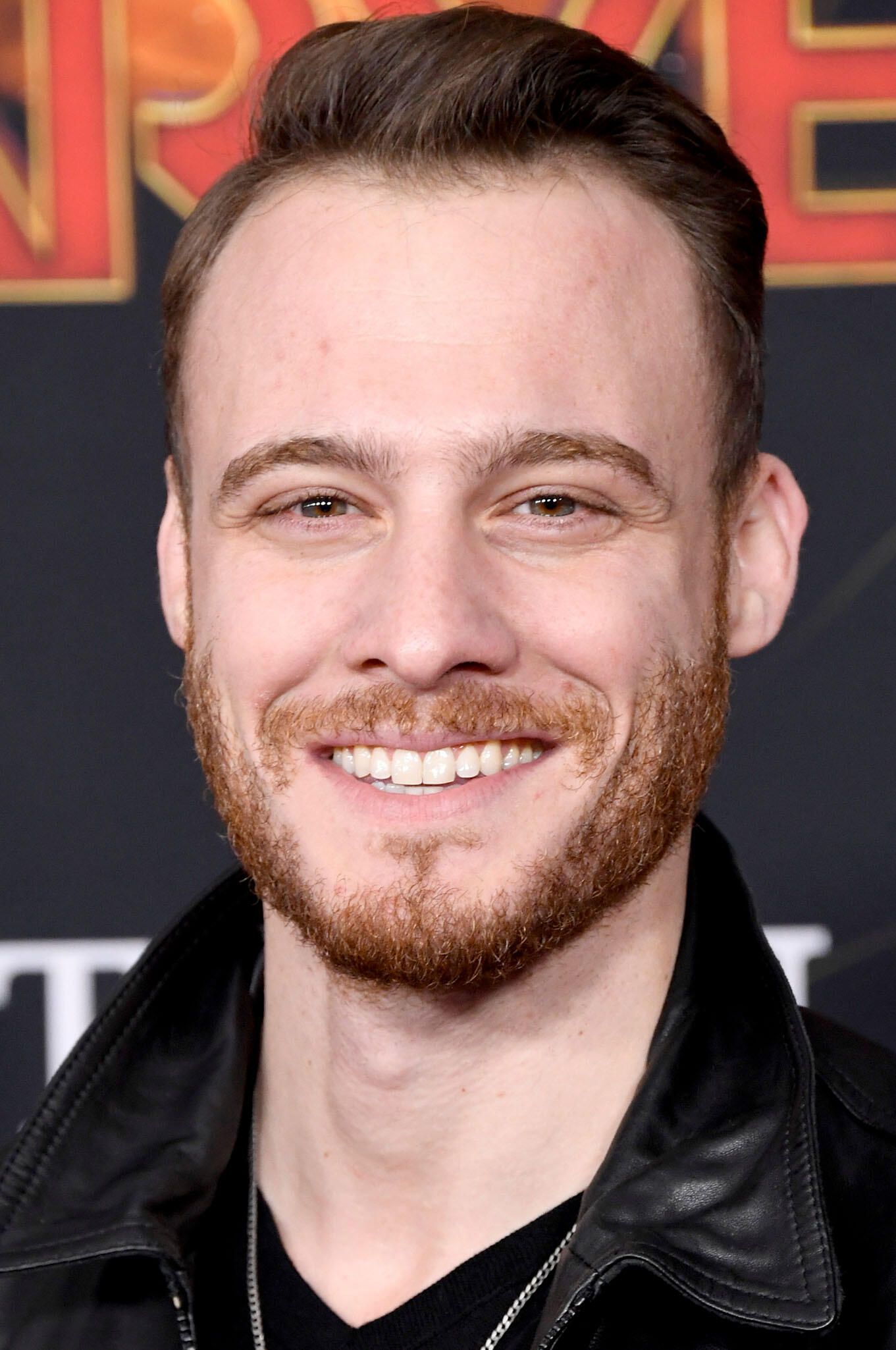 1361x2050 Kerem Bürsin Picture and Photo