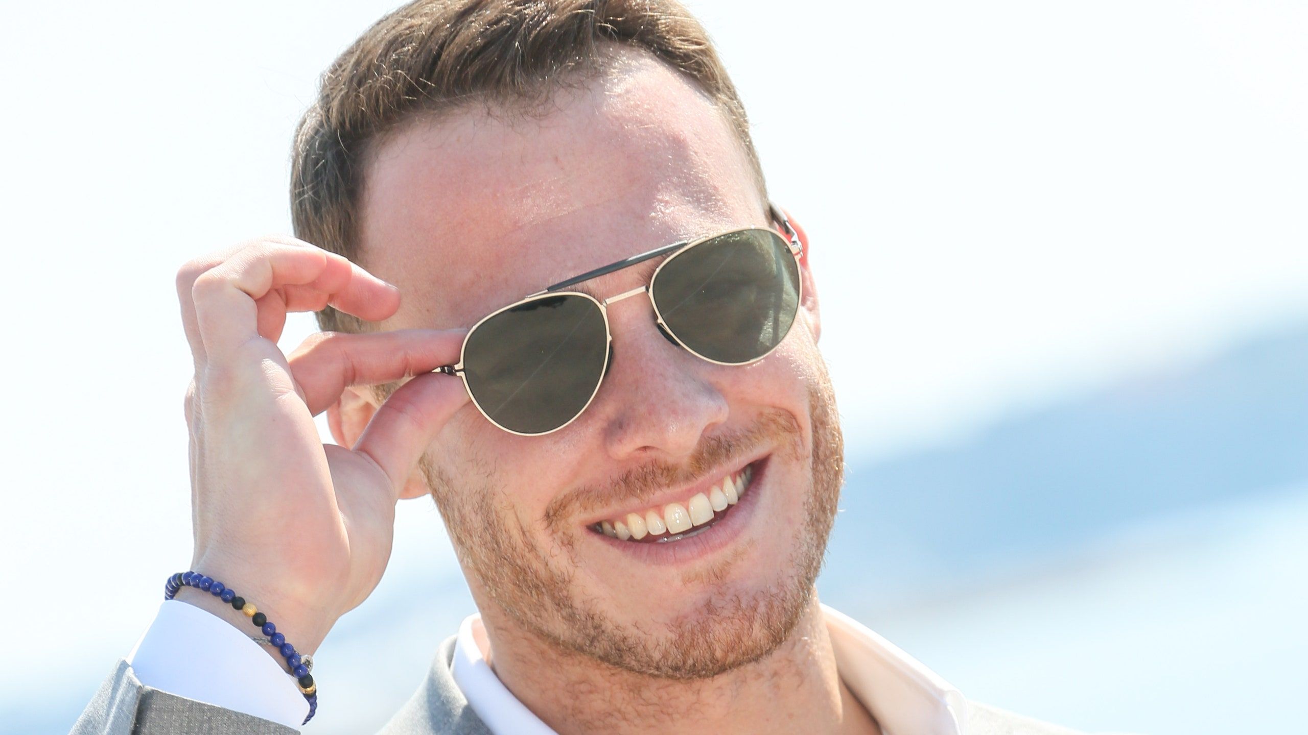2560x1440 Kerem Bürsin, el actor turco que descubrió Roger Corman y que desata pasiones en España