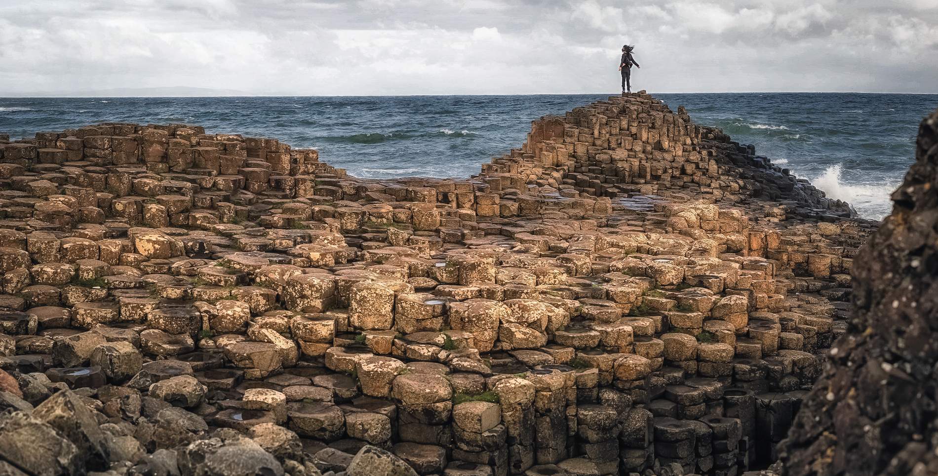 1900x964 Giant's Causeway