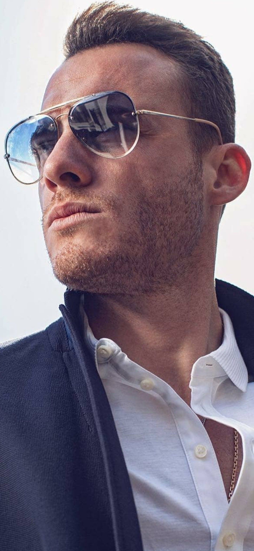 1080x2340 Kerem Bursin Wallpaper (image inside)
