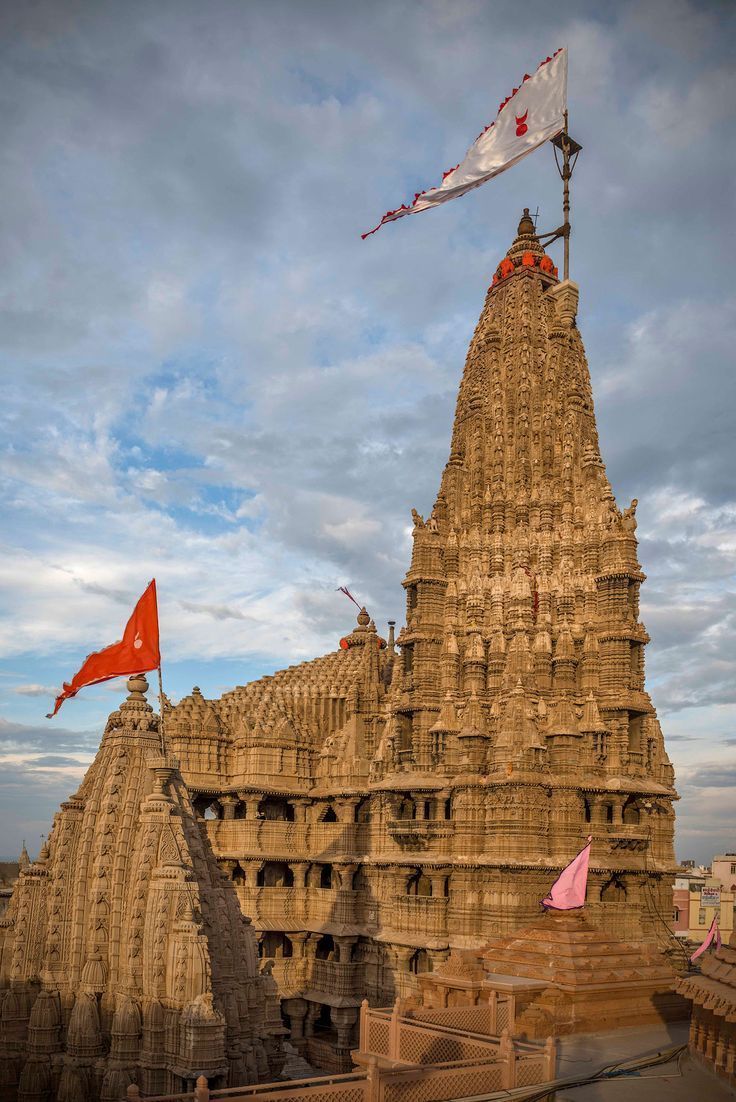 736x1102 Dwarkadhish Temple. Temple photography, Dwarikadhish HD wallpaper, Wallpaper photo gallery