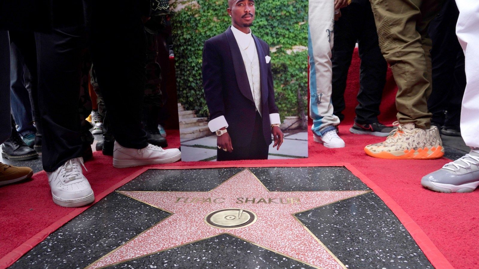 1600x900 Tupac Shakur Finally Receives a Star on the Hollywood Walk of Fame