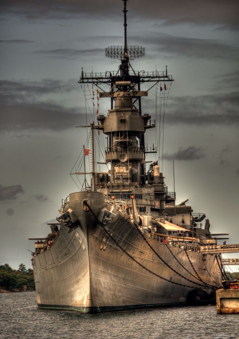 826x1170 USS Missouri Wallpaper