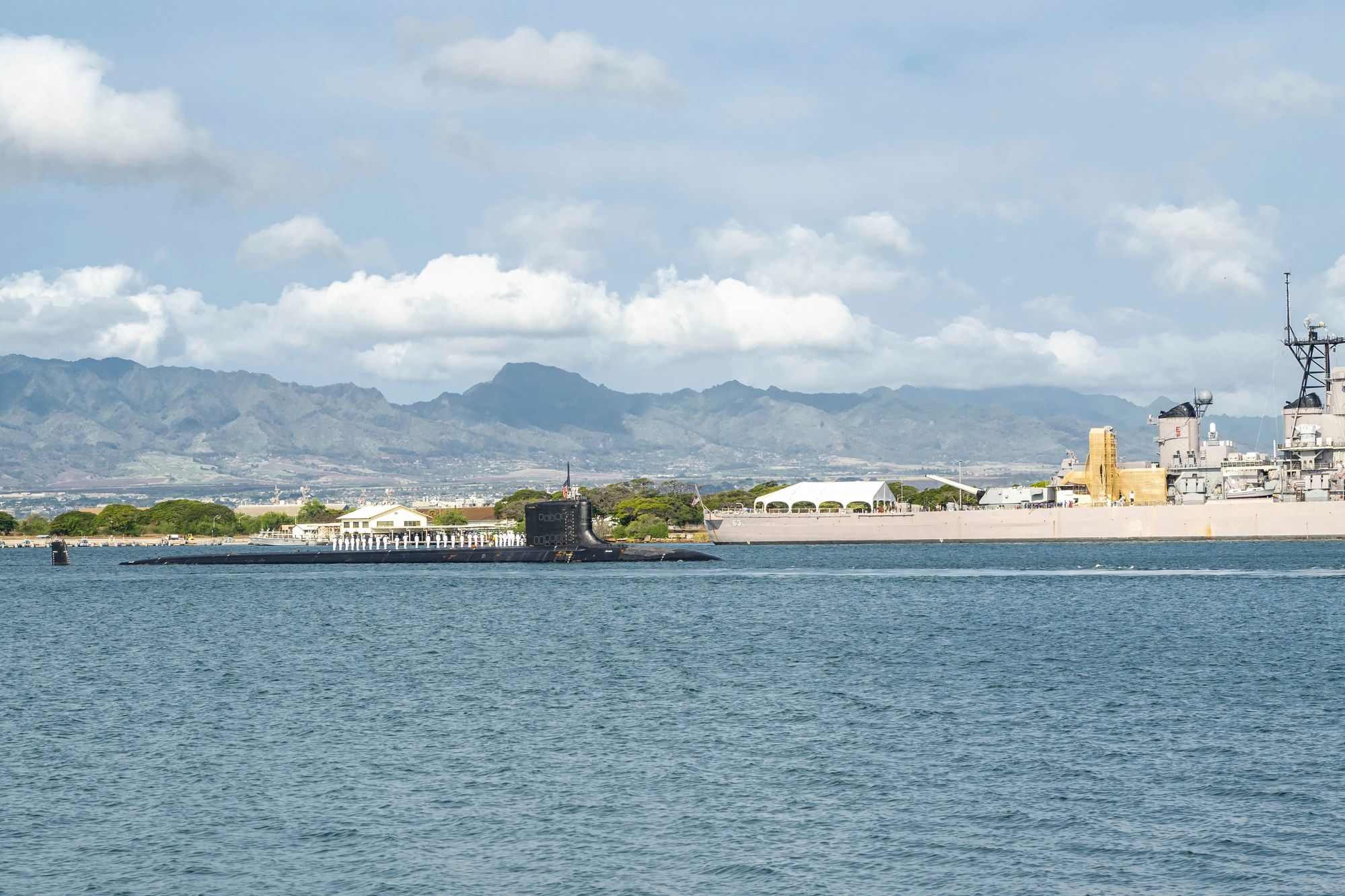 1999x1333 DVIDS Missouri Renders Honors to the Battleship Missouri Memorial [Image 1 of 2]