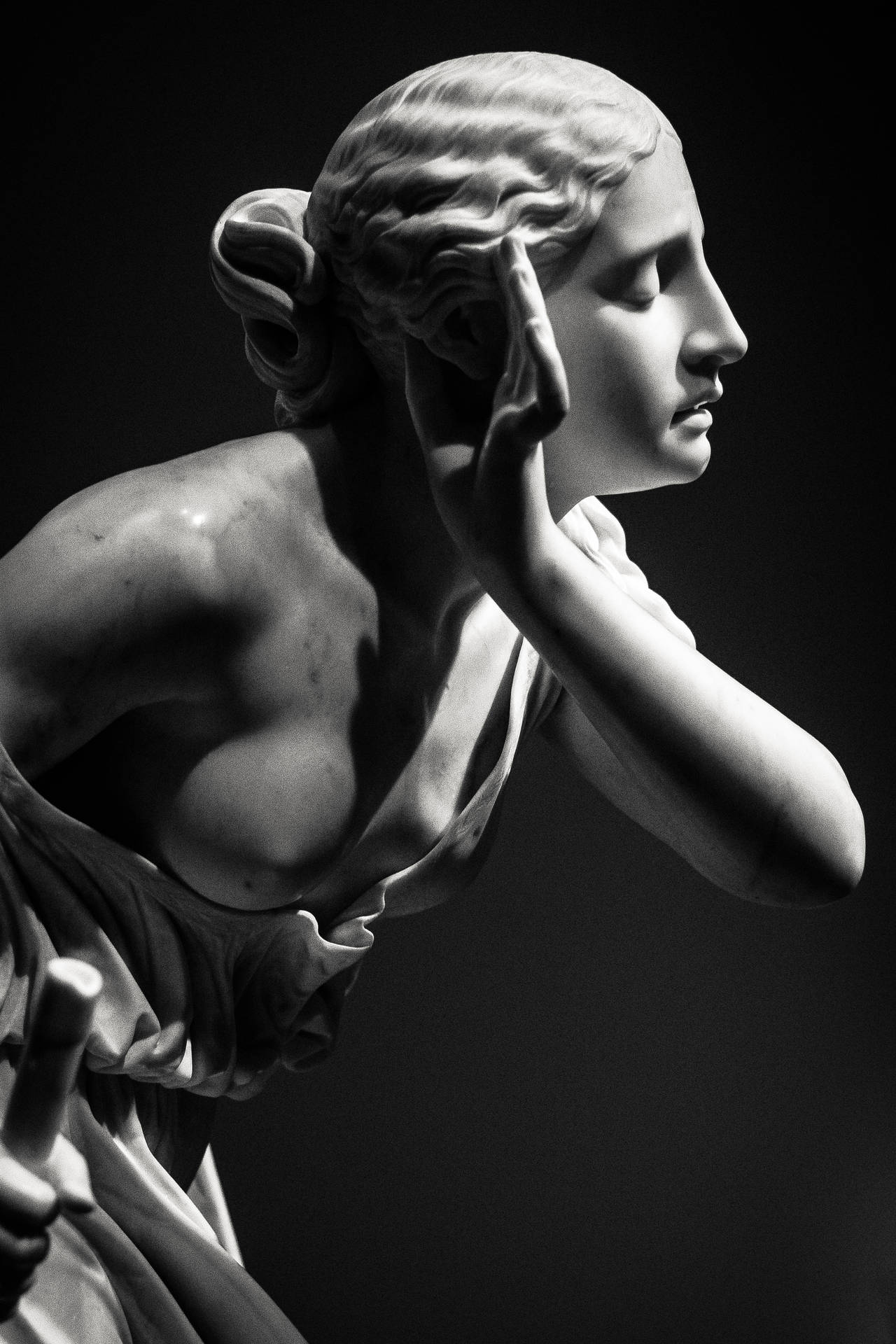 1280x1920 Download Black Marble 4k Statue Wallpaper