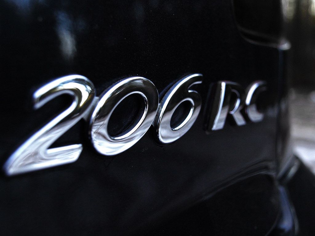 1024x768 Peugeot 206 RC. OLYMPUS E 520