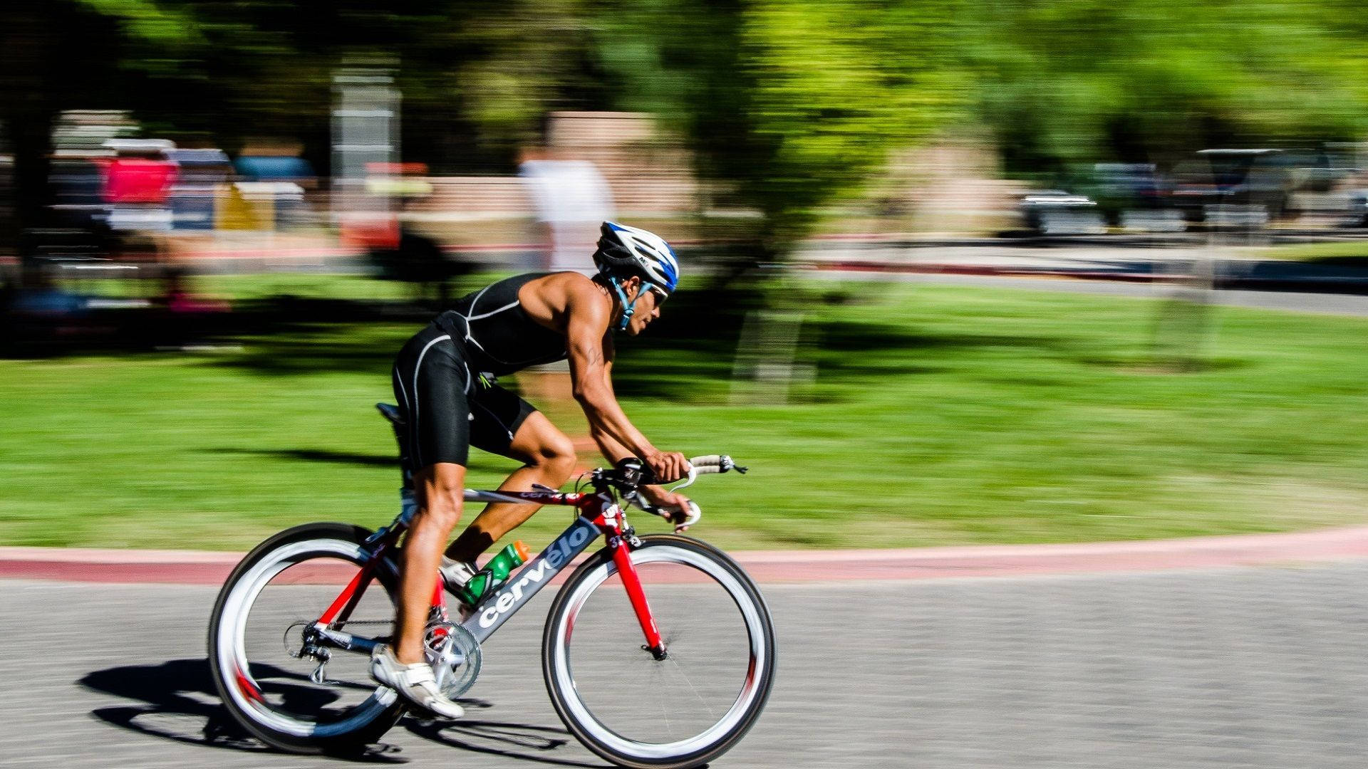 1920x1080 Download Cervelo Road Bike High Speed Ride Wallpaper