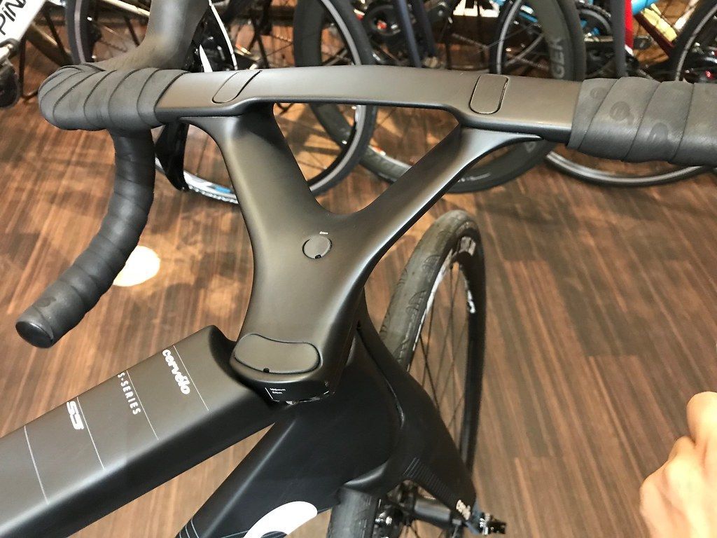 1024x768 cervelo S5 ULTEGRA (5)