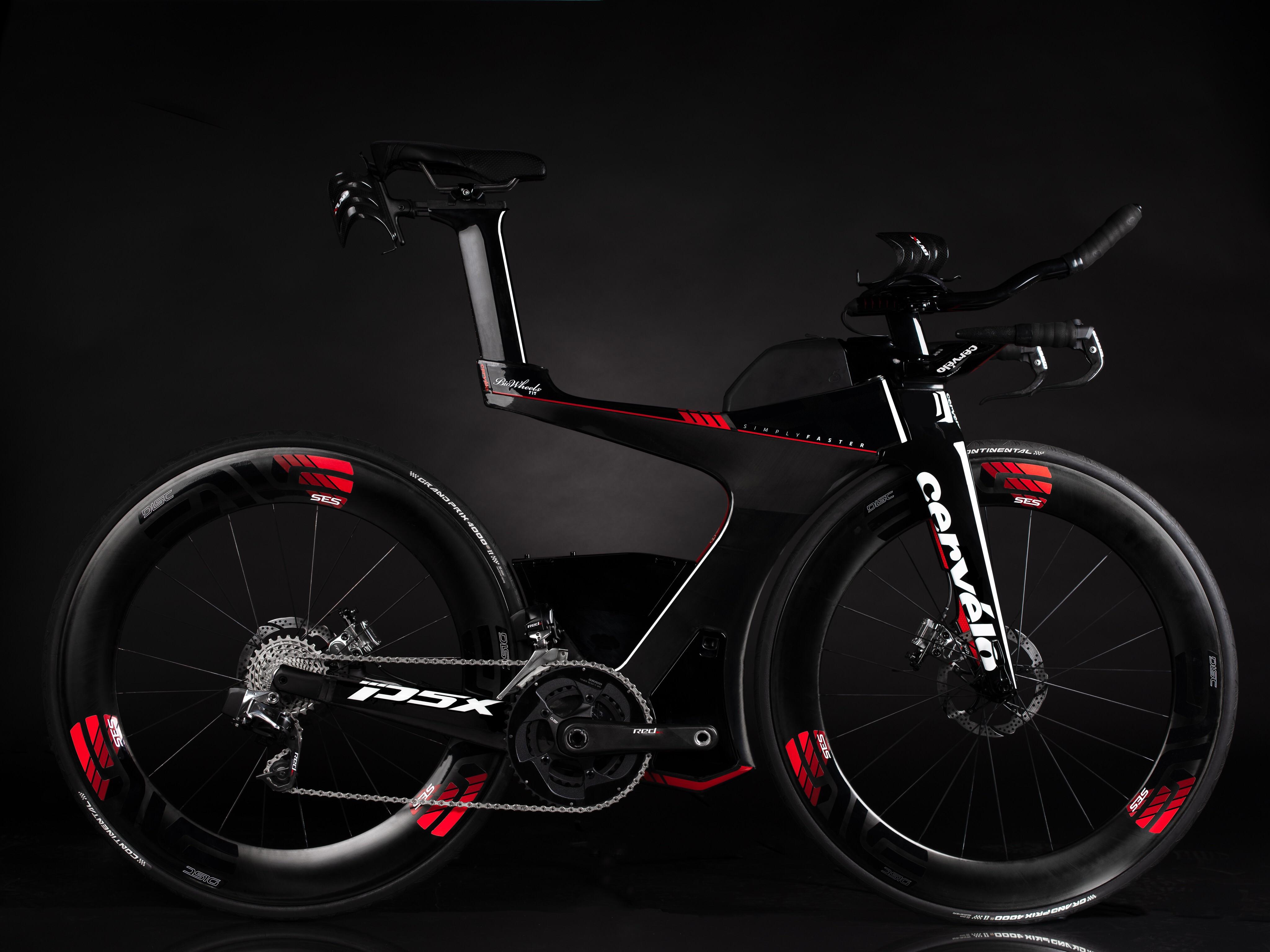 4096x3072 Cervelo P5X Shoot- one bad looking machine!