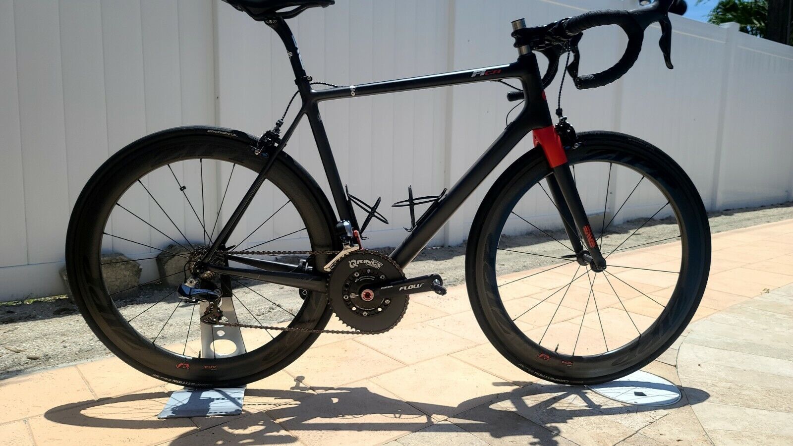 1600x900 Cervelo Rca 56cm Road bike