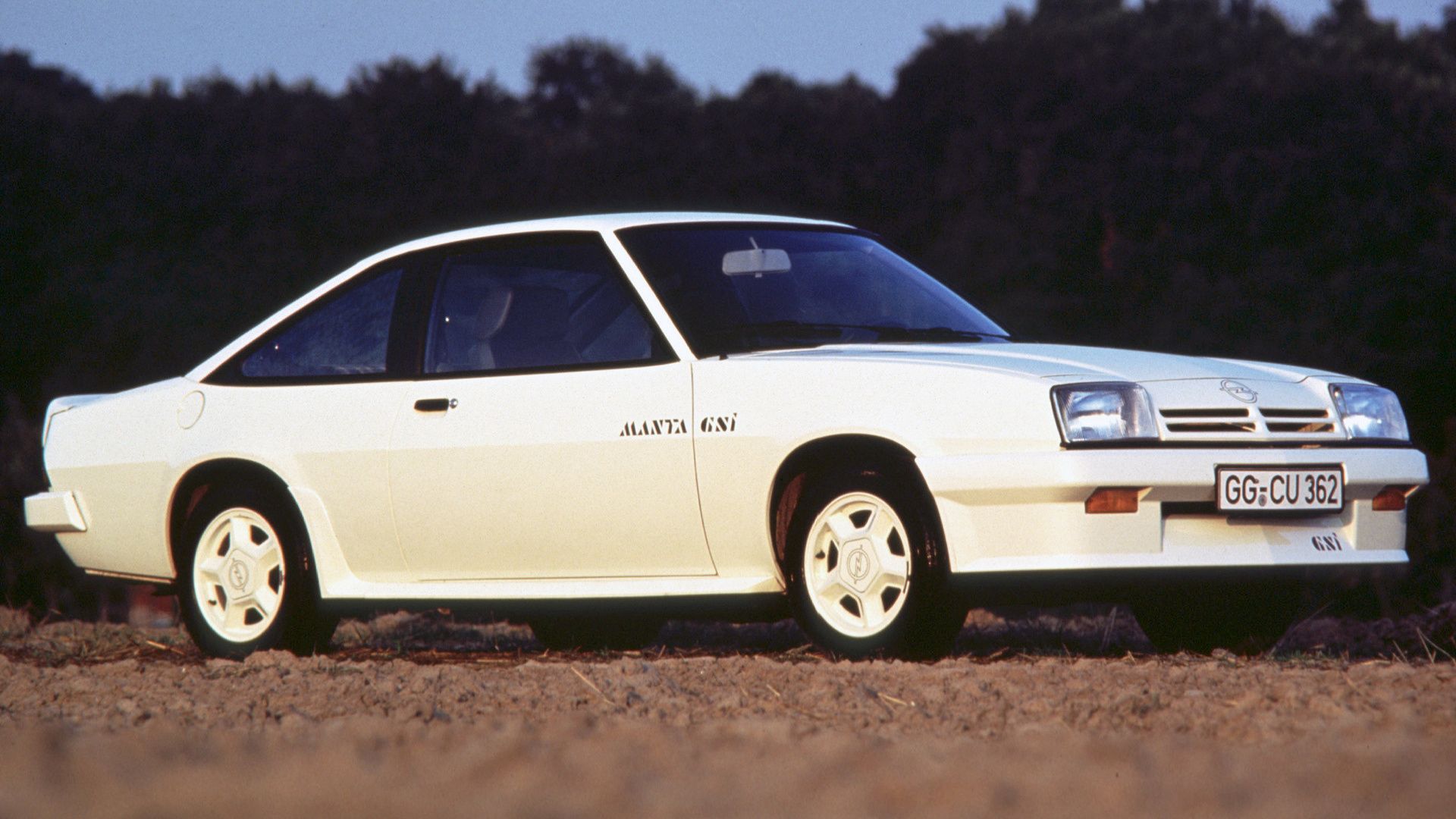 1920x1080 Opel Manta GSi and HD Image