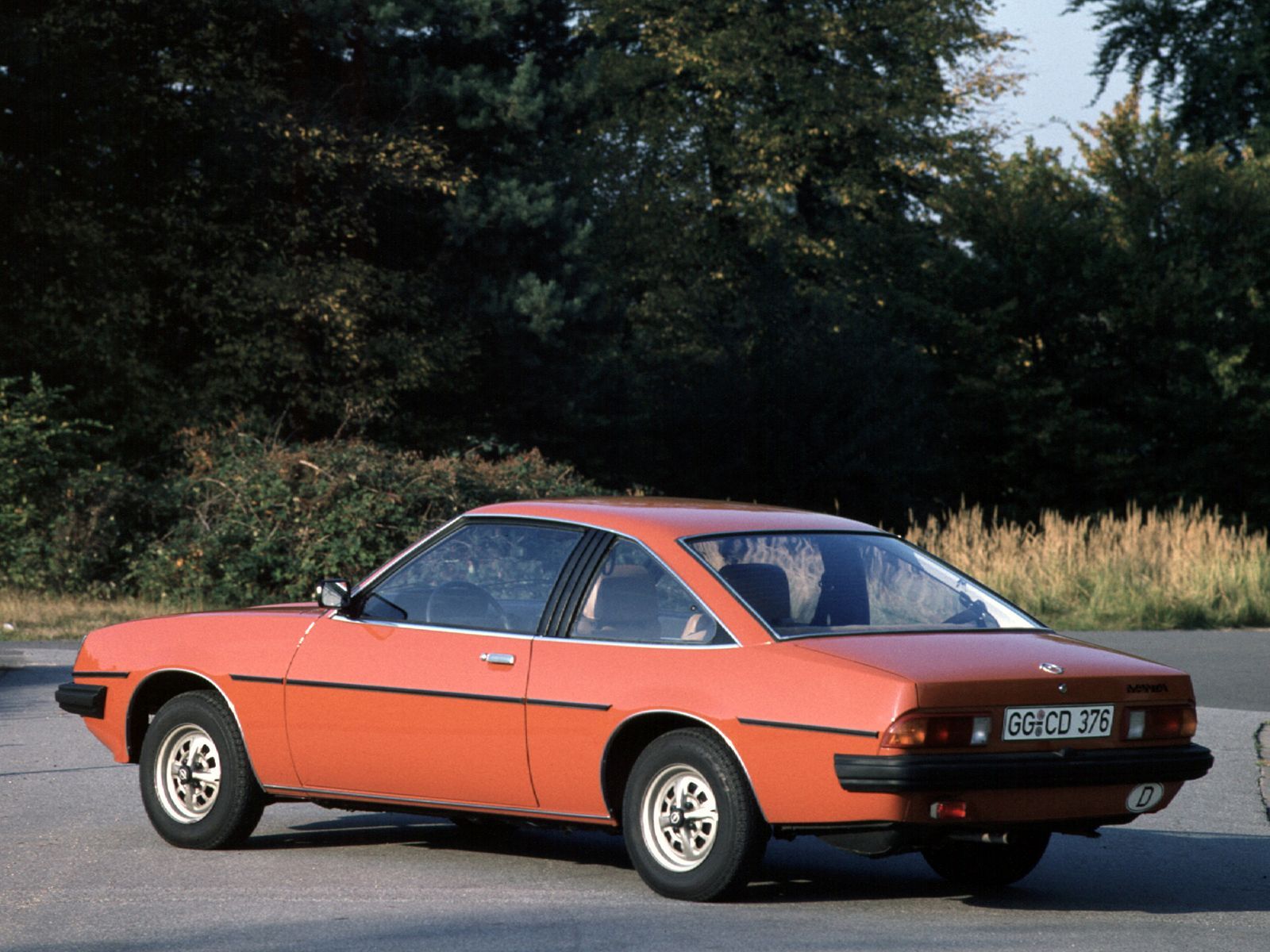 1600x1200 1975 88 Opel Manta (B) C Wallpaperx1200