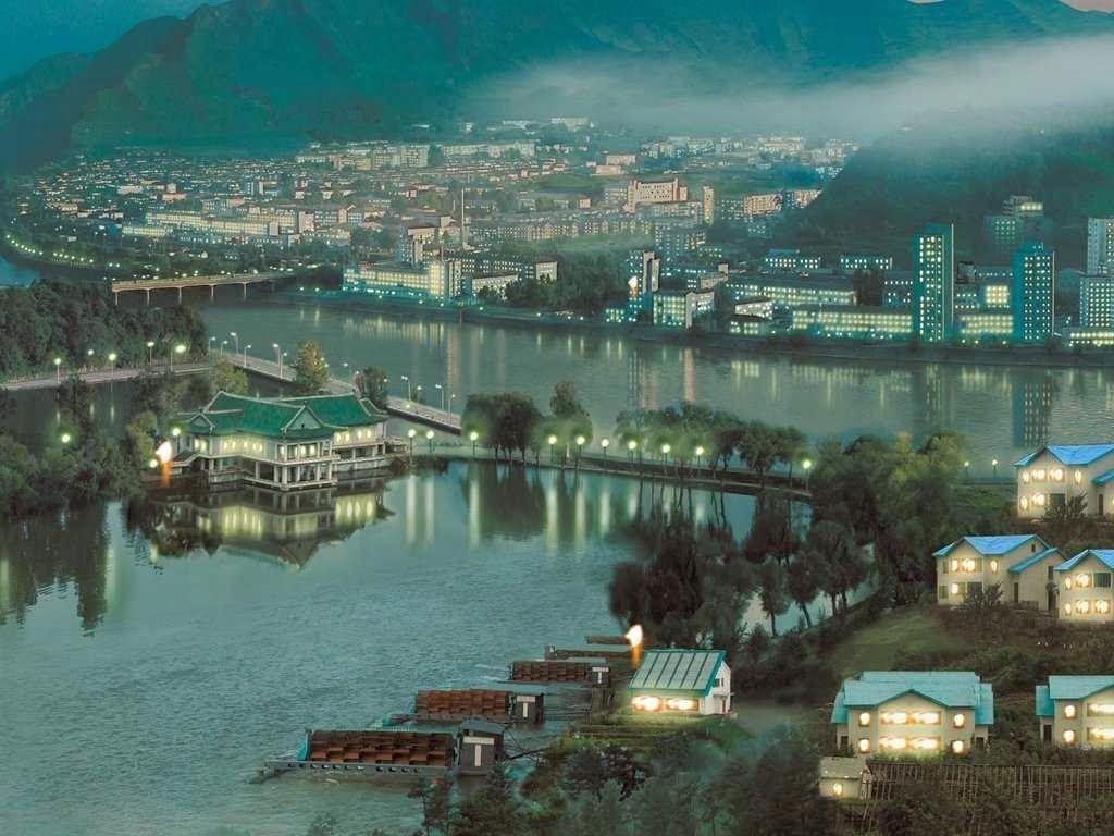 1024x768 Village River HD desktop wallpaper High Definition Fullscreen. HD