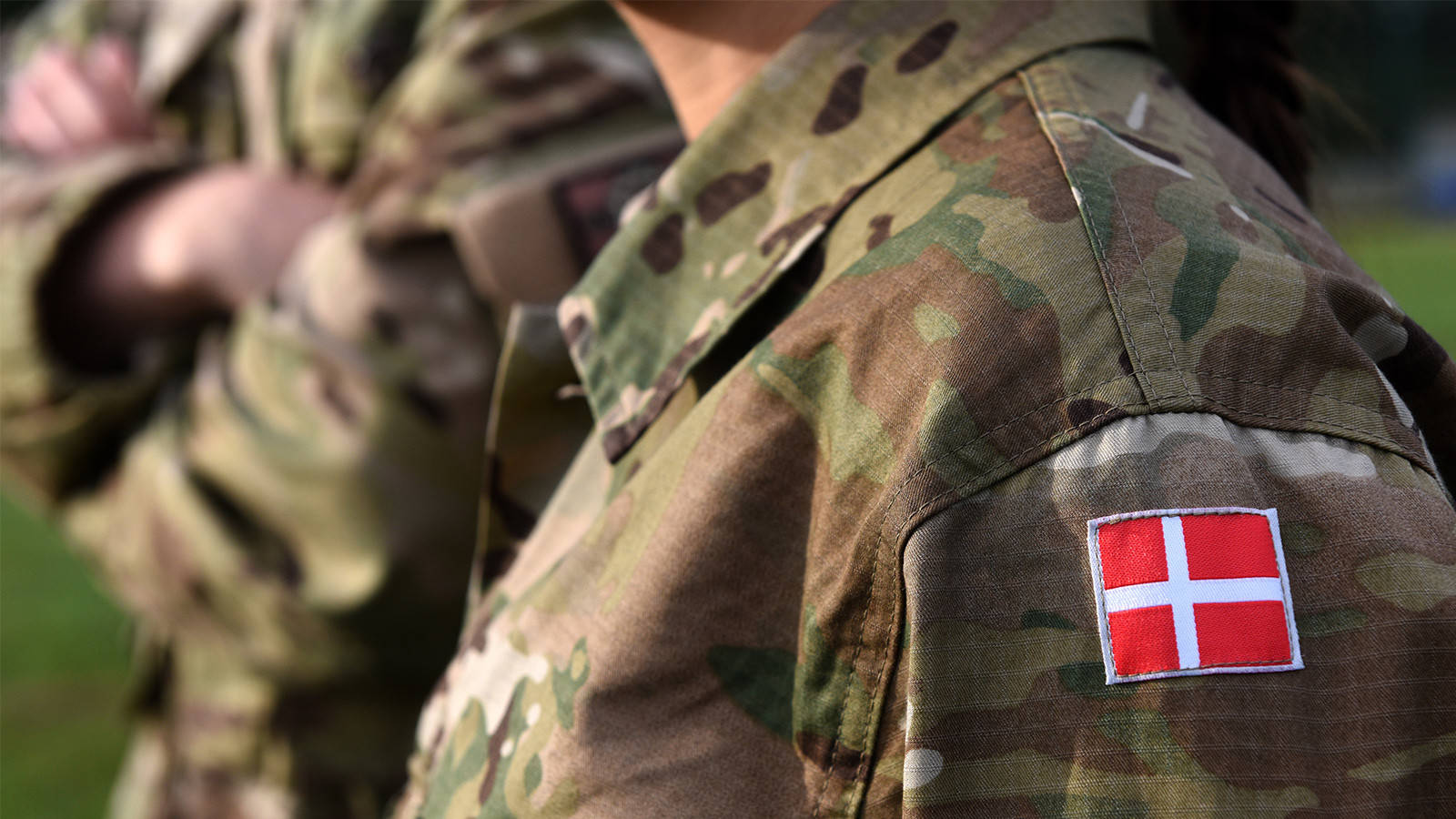 1600x900 Download Woman Soldier Army Denmark Flag Wallpaper